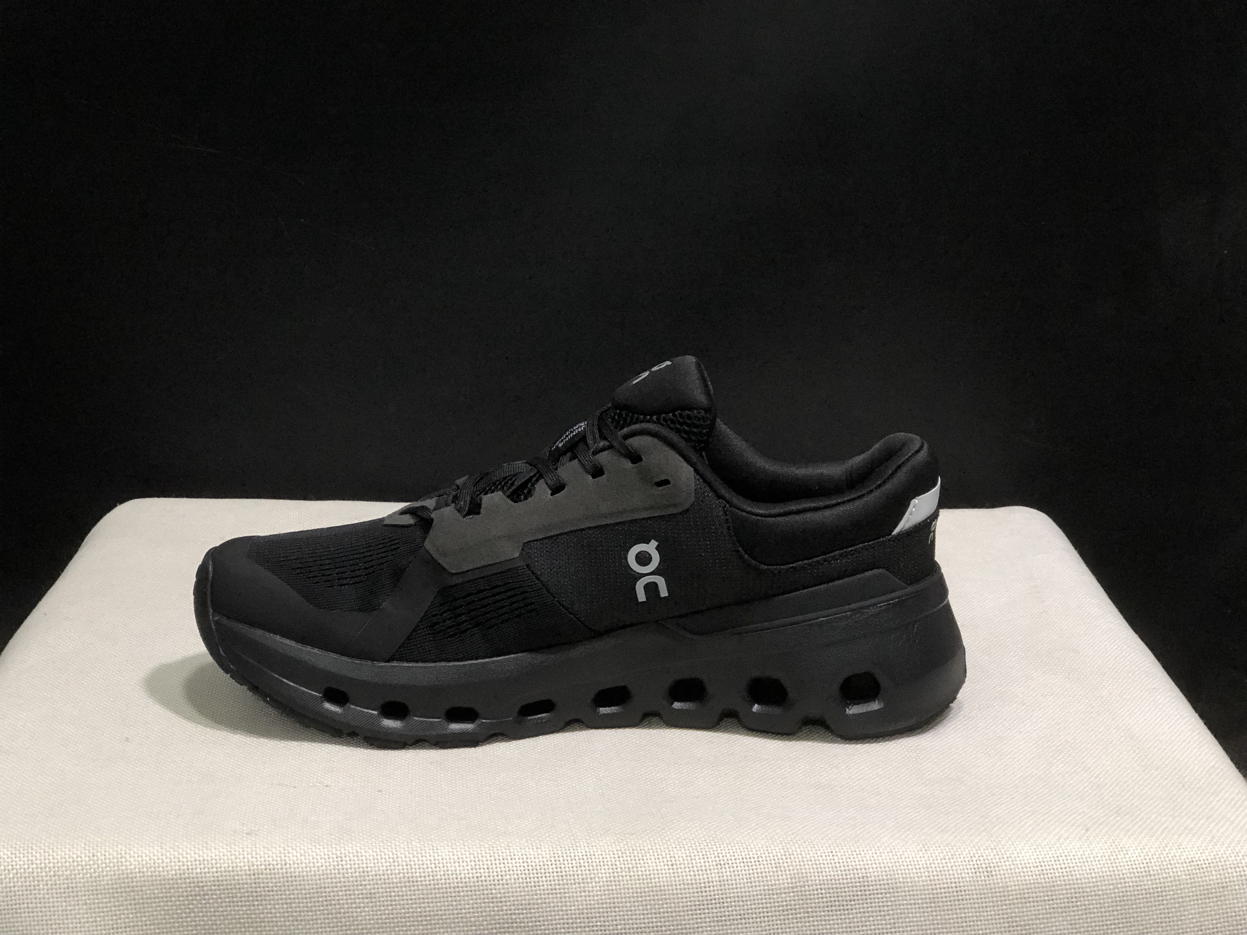 On Running Cloudrunner 2 Mesh Breathable Black Running Shoes