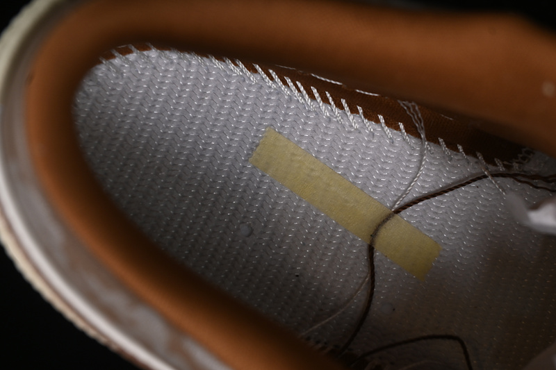 Nike Air Jordan 1 Low Hemp Sail Oatmeal Light British Tan Sneakers