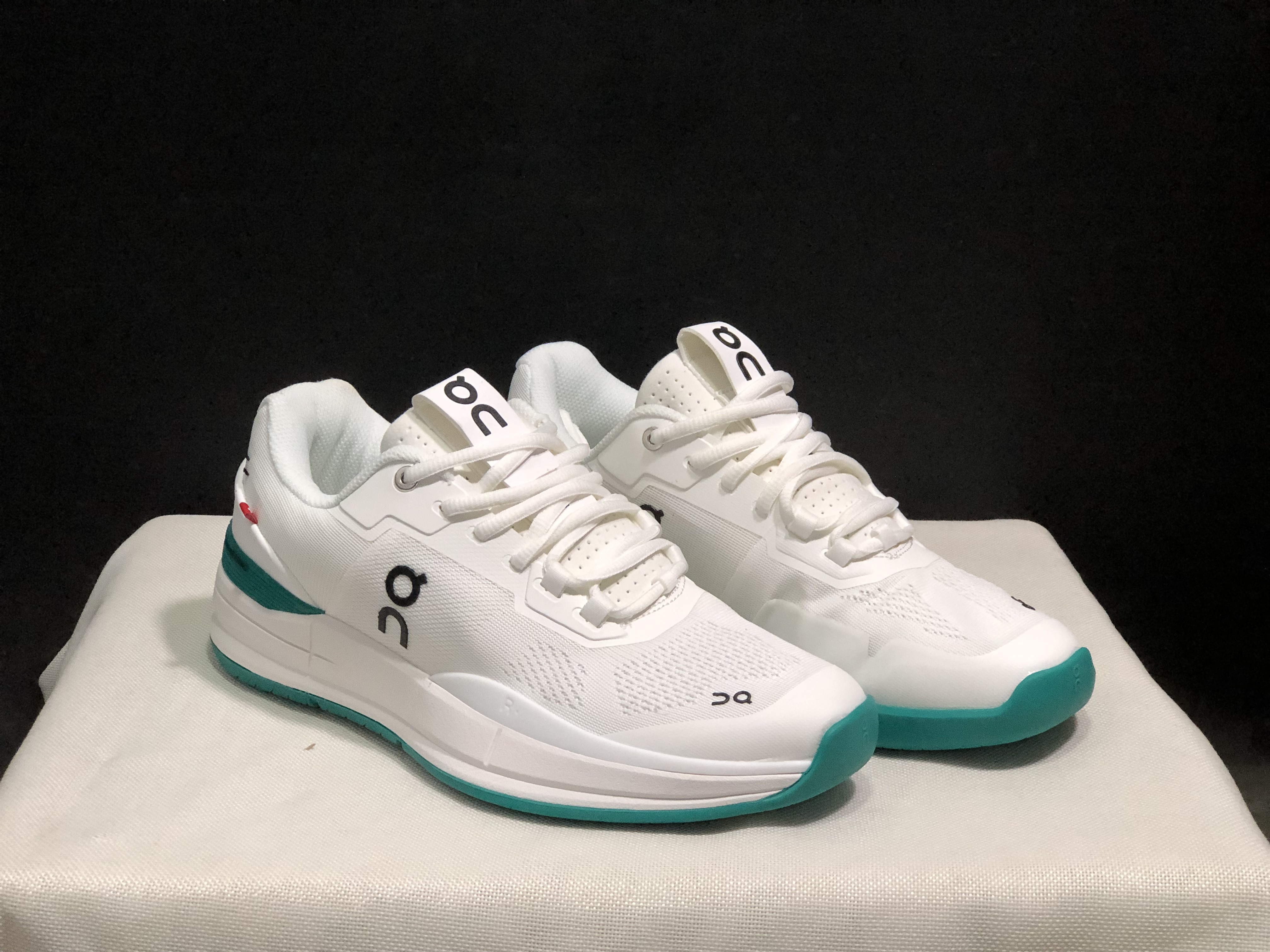 On Running The Roger Rro Durable And Breathable Tennis Shoes White/Mint Green