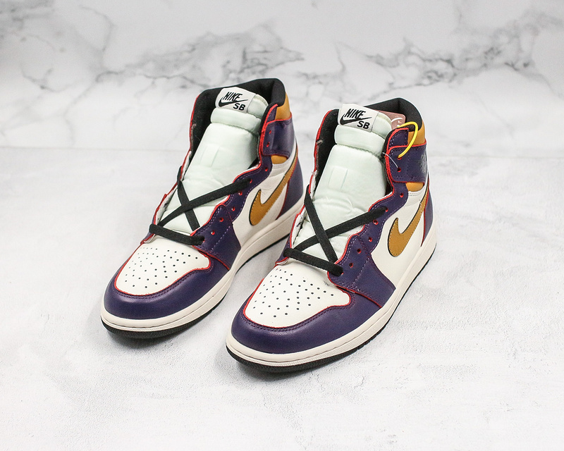 Nike SB Air Jordan 1 Retro High-Top Defiant LA to Chicago Purple/White Sneakers