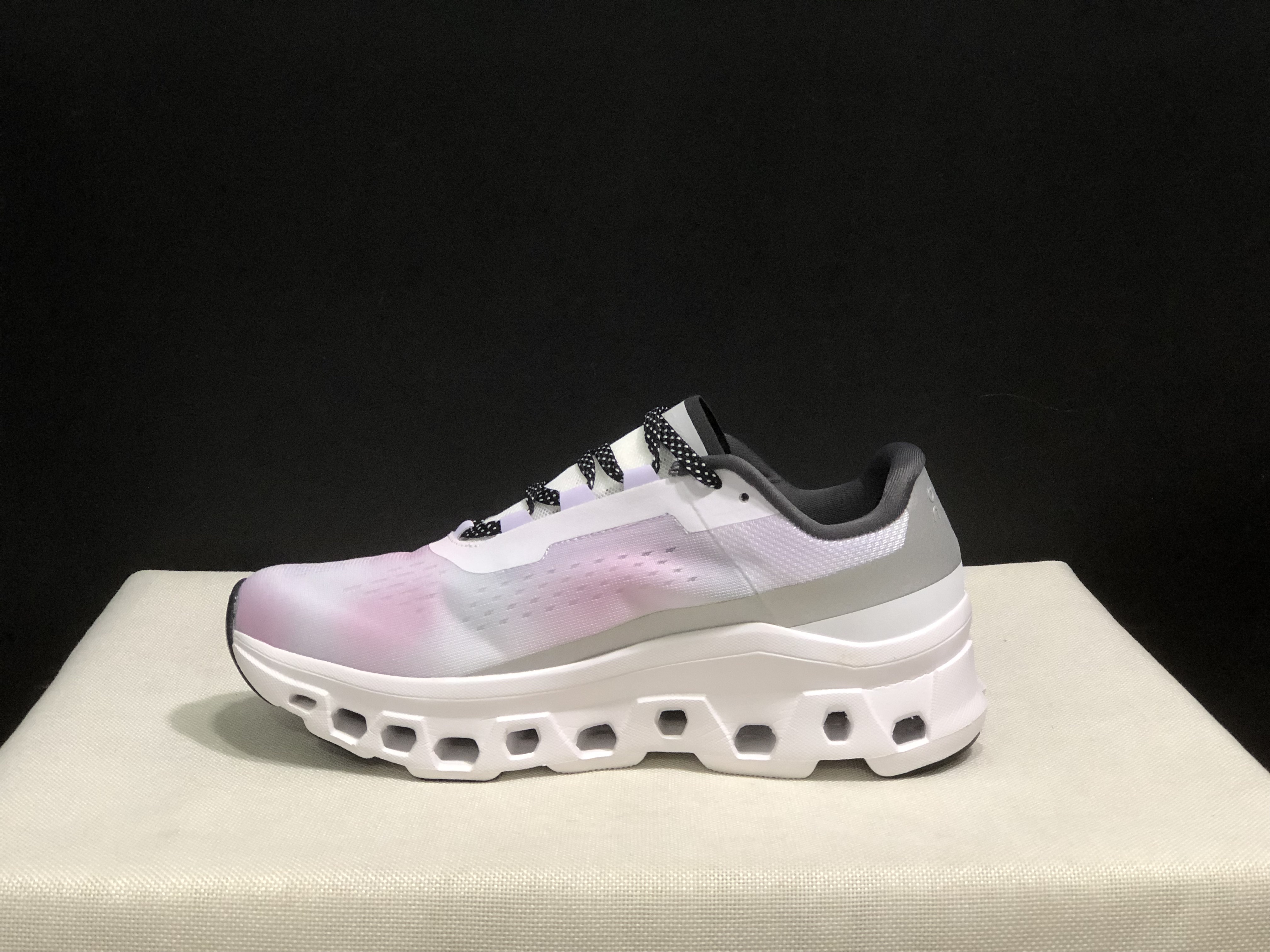 On Running Cloudmonster Anti-Slip Running Shoes Pinkish Purple/White