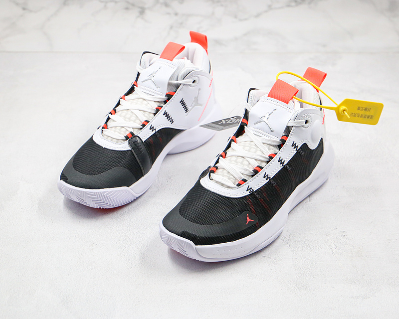 Nike Jordan Jumpman 2020 Flight Youth Shoes Black White Sneakers