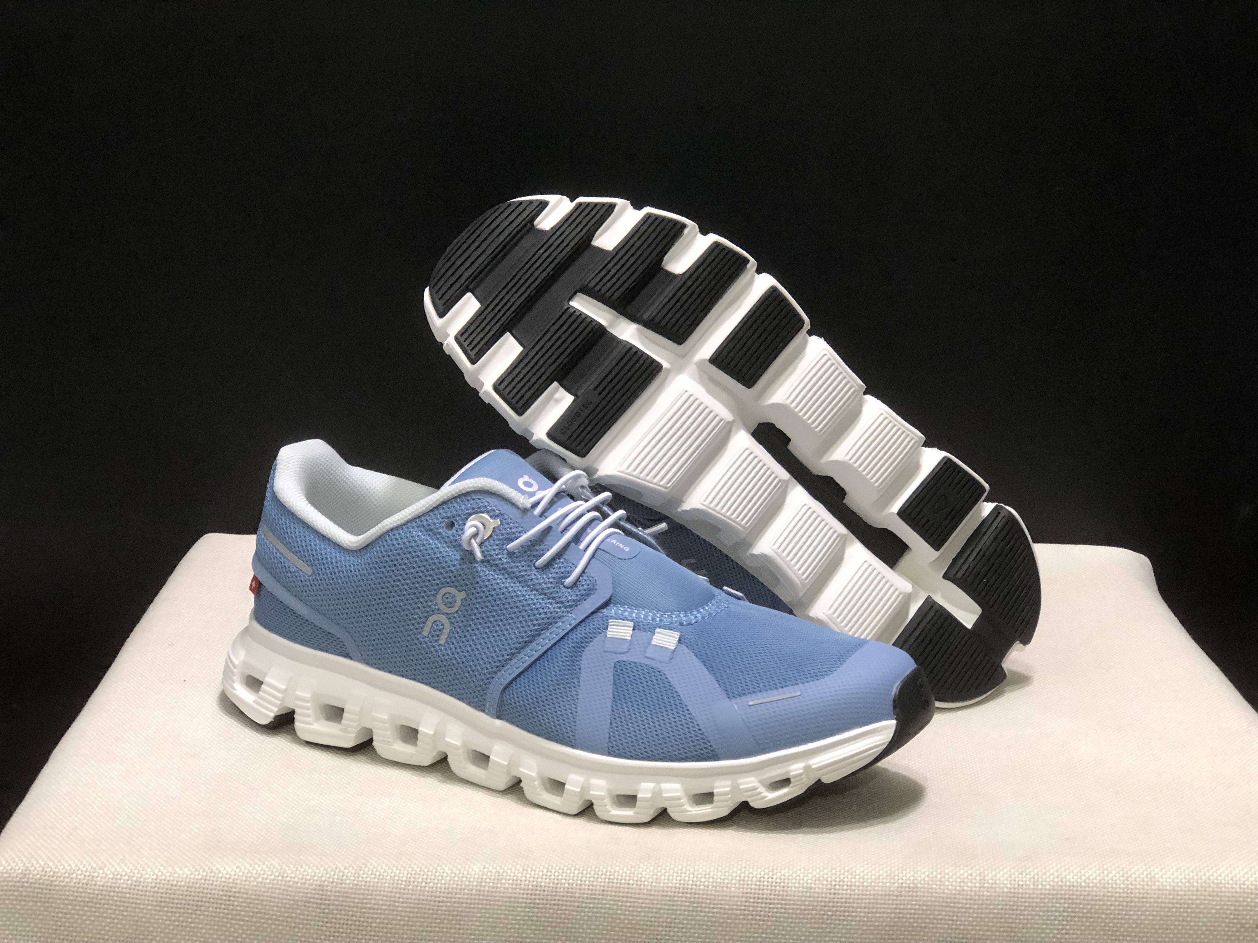 On Running Cloud 6 Casual Life Shoes Blue