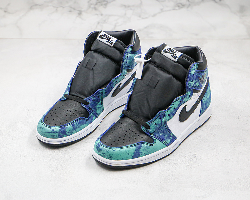 Nike Air Jordan 1 Retro High OG Tie Dye Blue White Sneakers