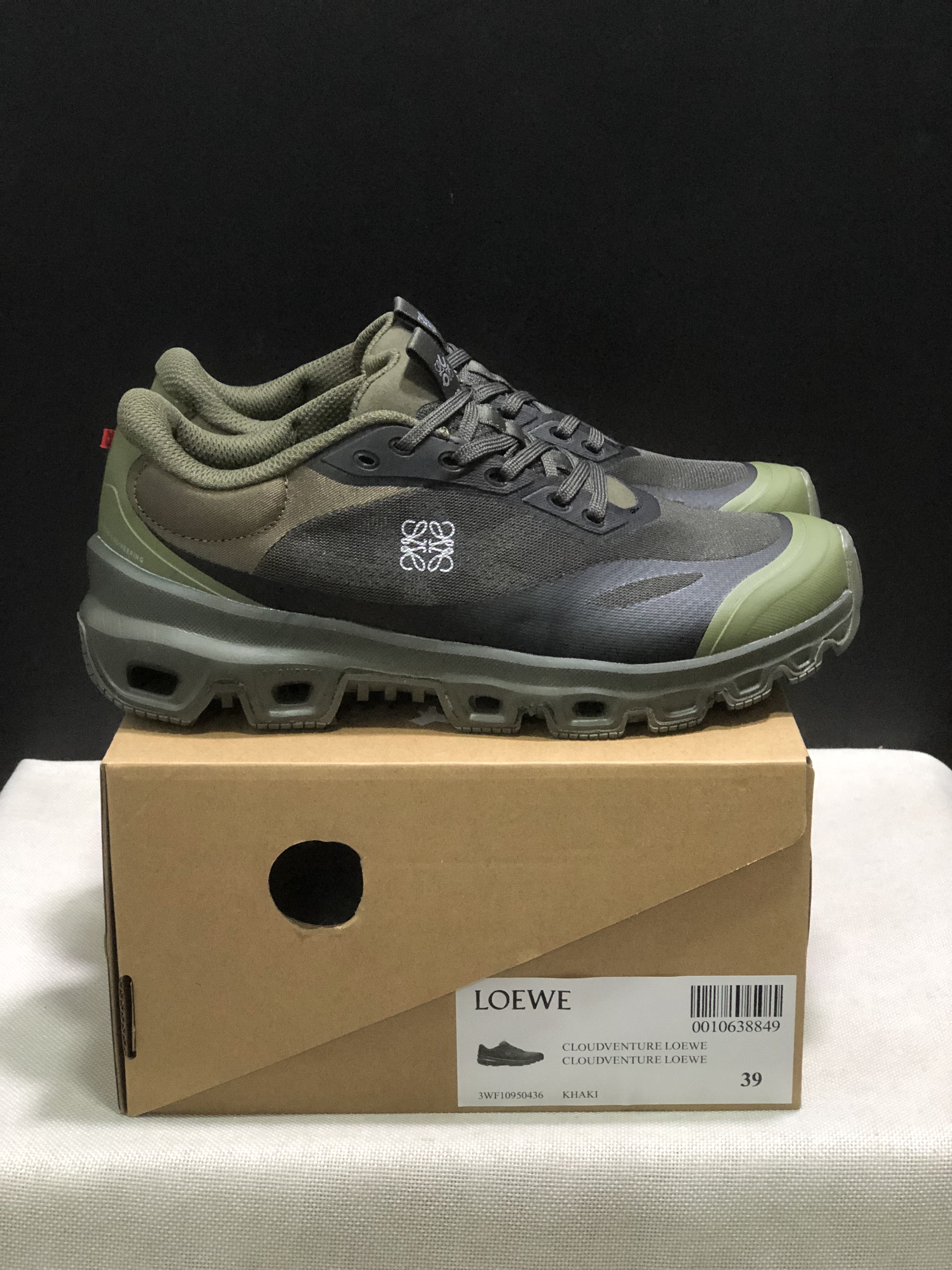 LOEWE x On Running Cloudventure 2.0 Running Shoes Co-Signed Edition Military Green/Black