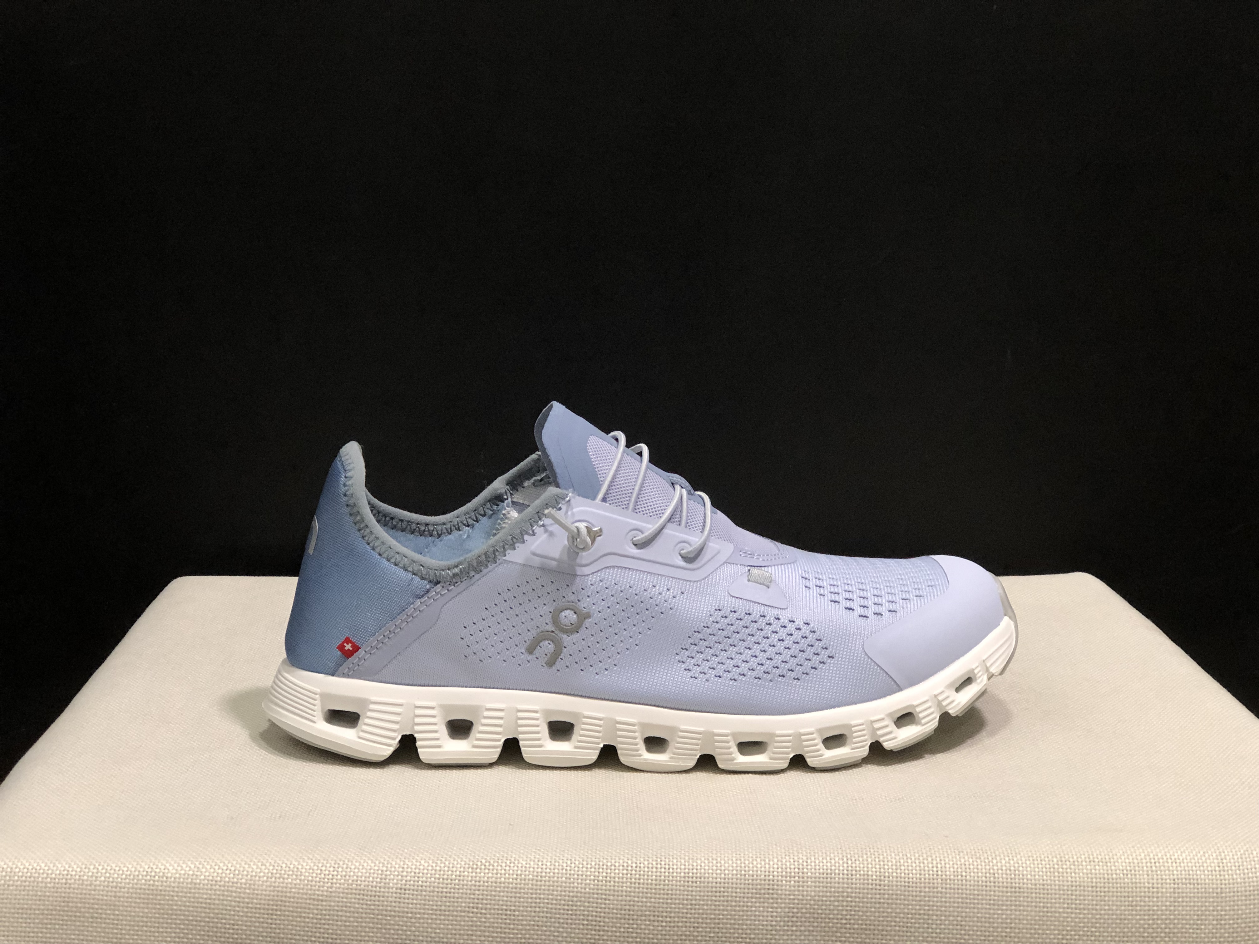 On Running Cloud 5 Coast Convenient And Breathable Running Shoes Light Grayish Blue
