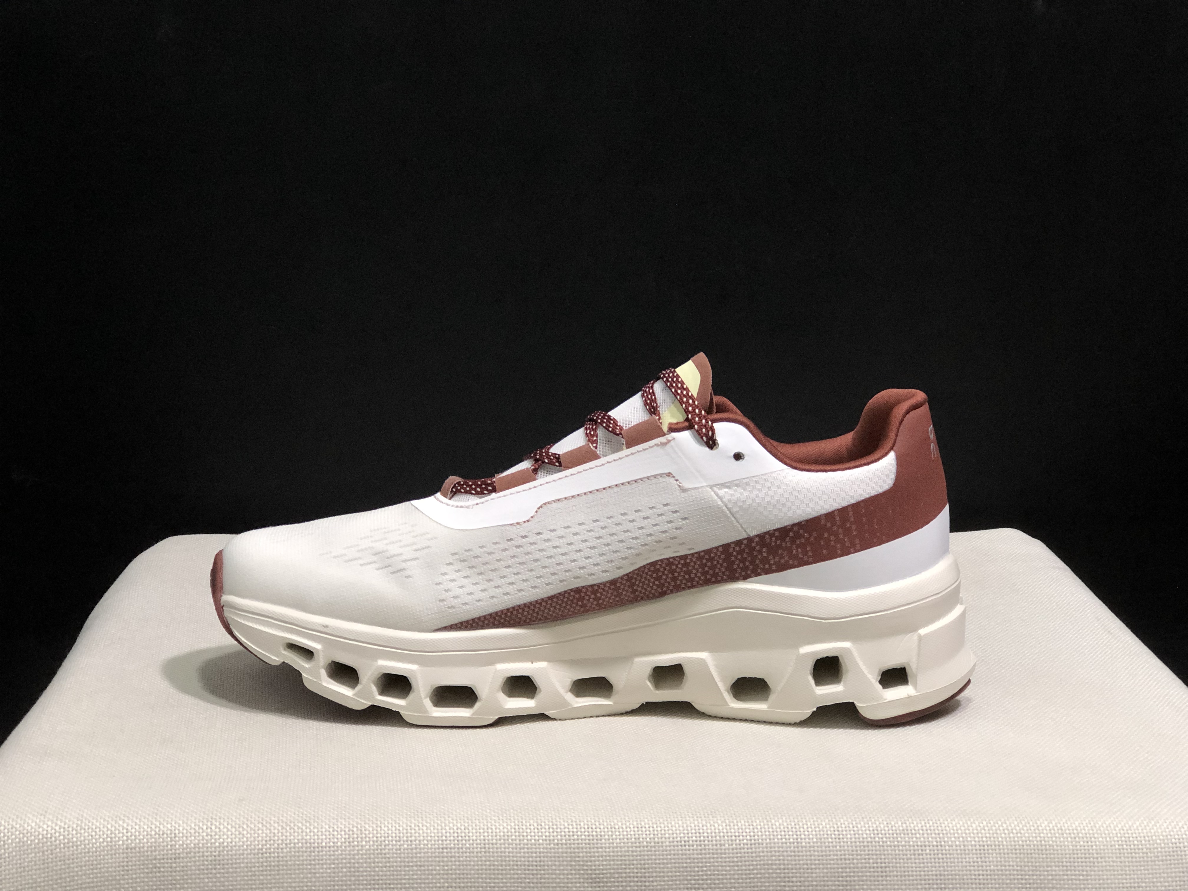 On Running Cloudmonster CNY Shock-Absorbing And Anti-Slip Sports Shoes Year Of The Dragon Special Edition Reddish Brown/White