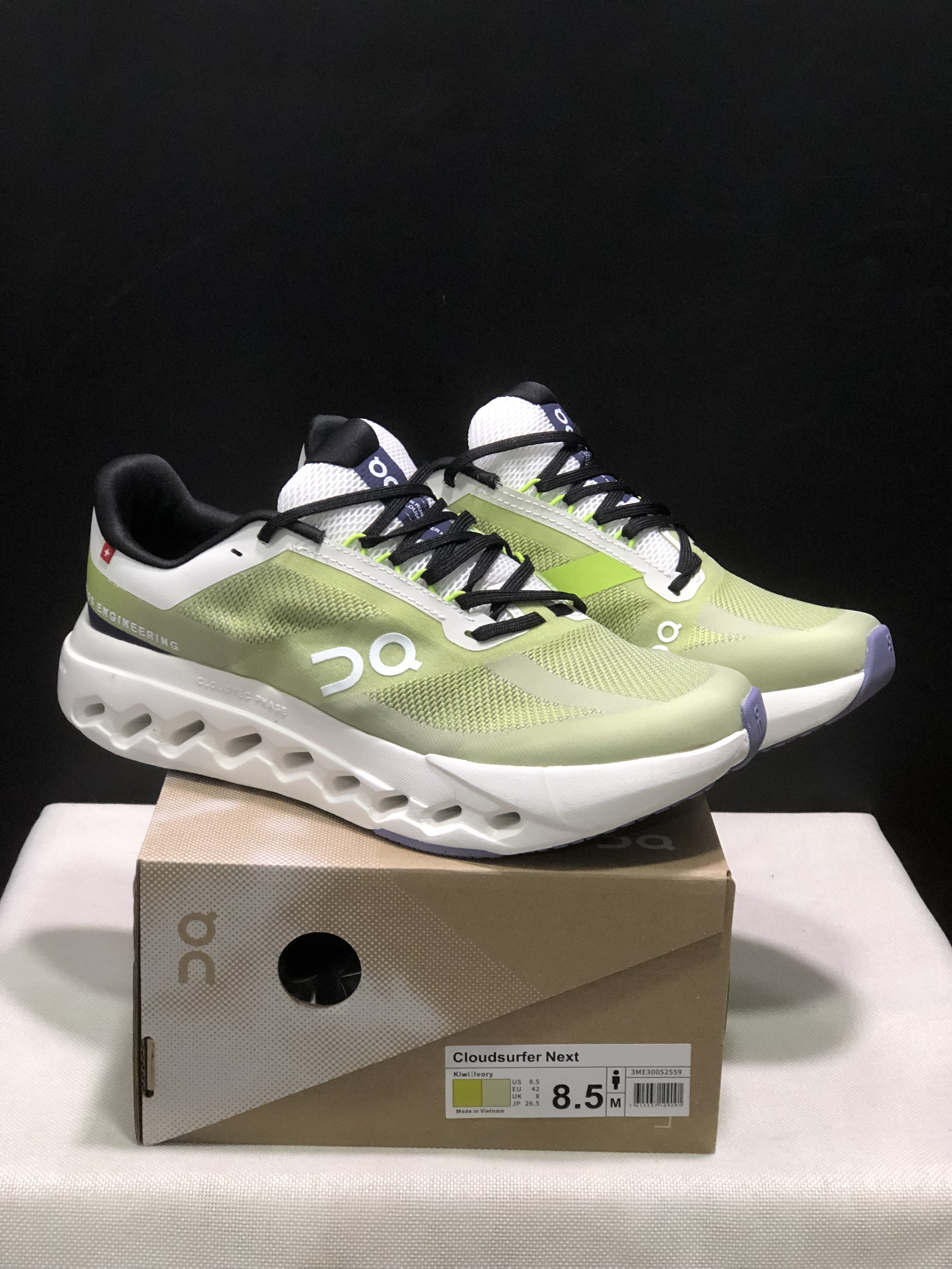 On Running Cloudsurfer Next Casual Running Shoes Kiwi/Ivory