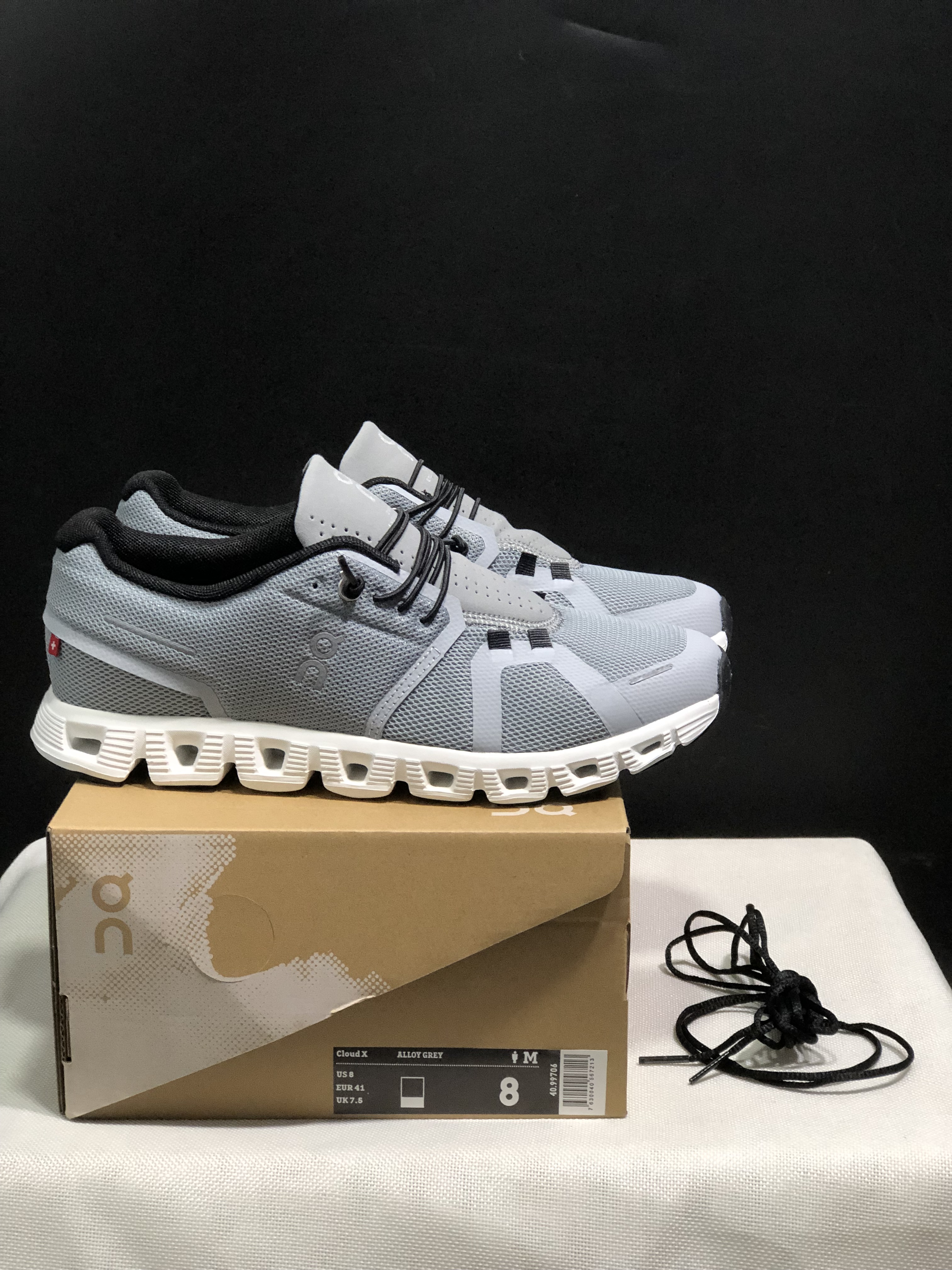 On Running Cloud 5 Lightweight Running Shoes Alloy Grey