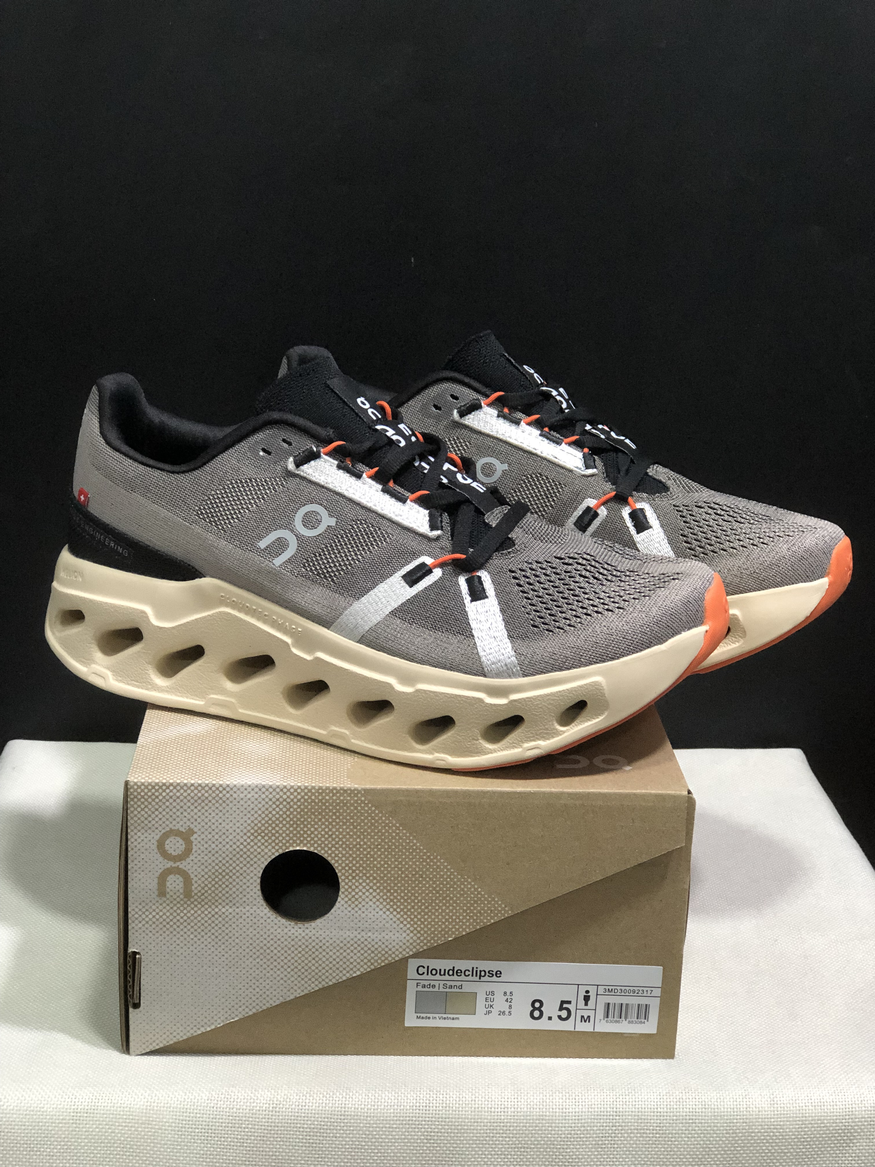 On Running Cloudeclipse Soft And Comfortable Running Shoes Fade/Sand