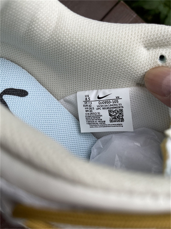 Nike Dunk Low Off-White Lot 37 of 50 White Sneakers