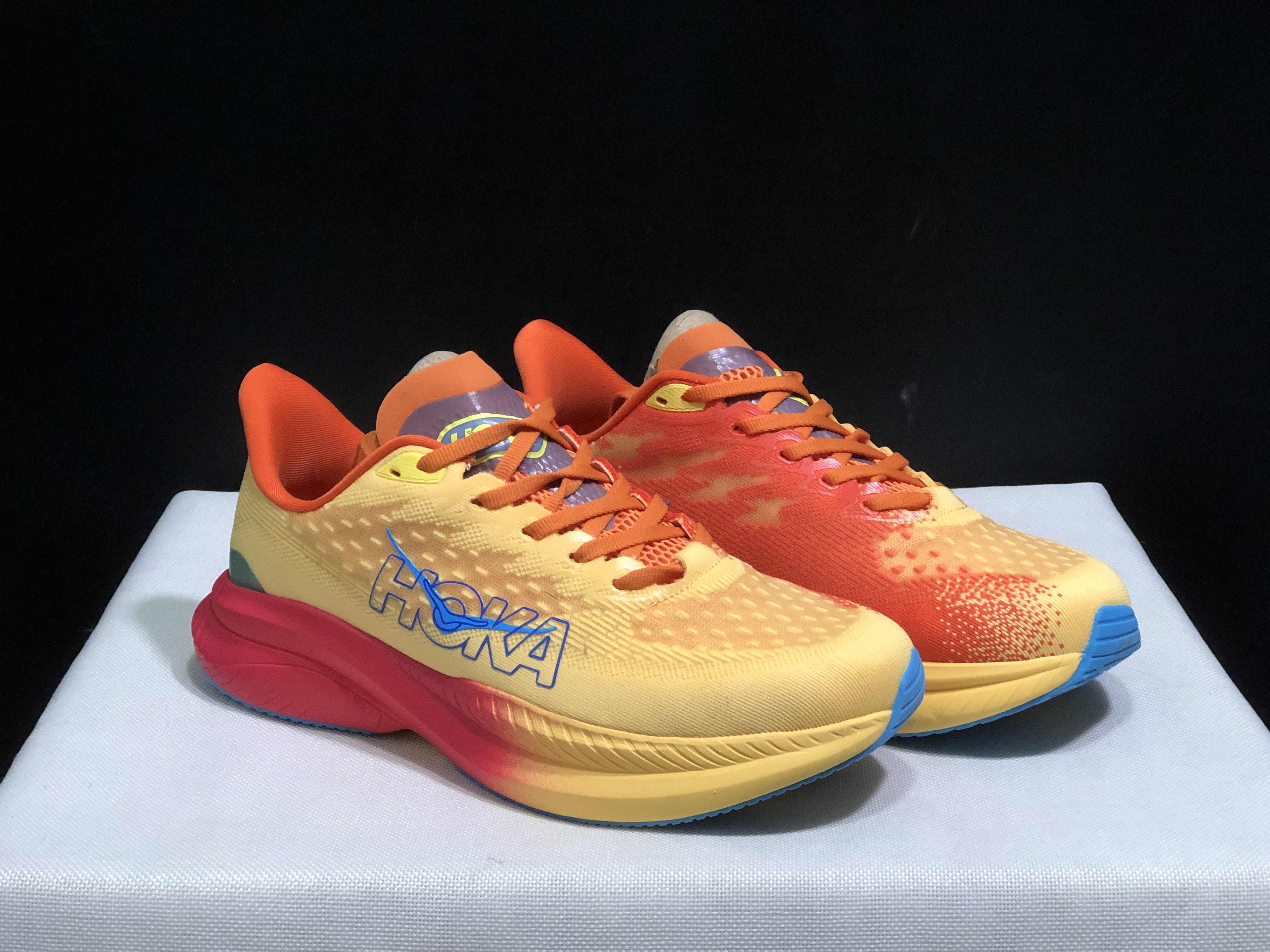 Hoka One One Mach 6 Wear-resistant Breathable Low-top Running Shoes Sneakers Yellow