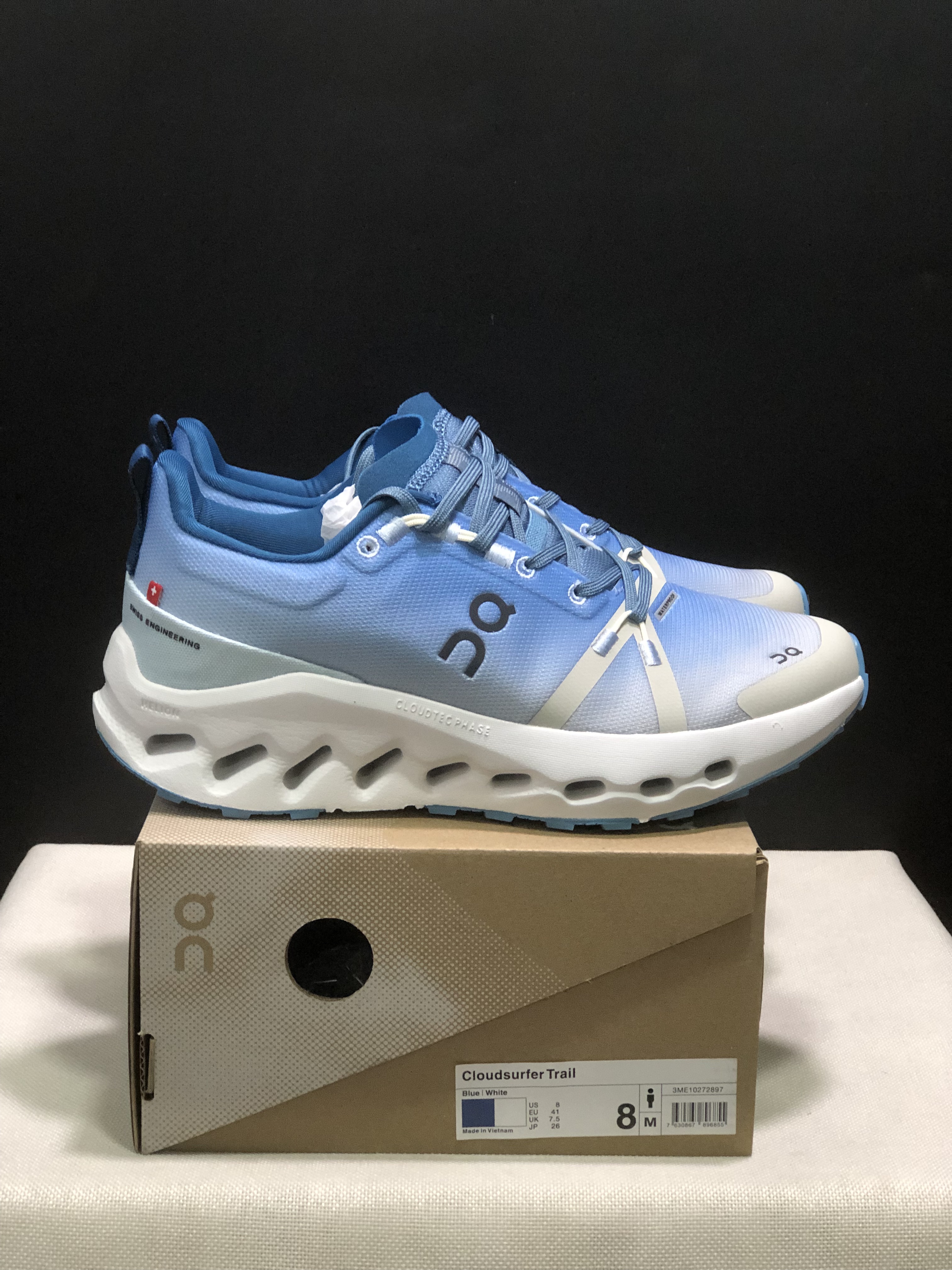 On Running Cloudsurfer Trail Waterproof Comfortable And Breathable Running Shoes Blue/White