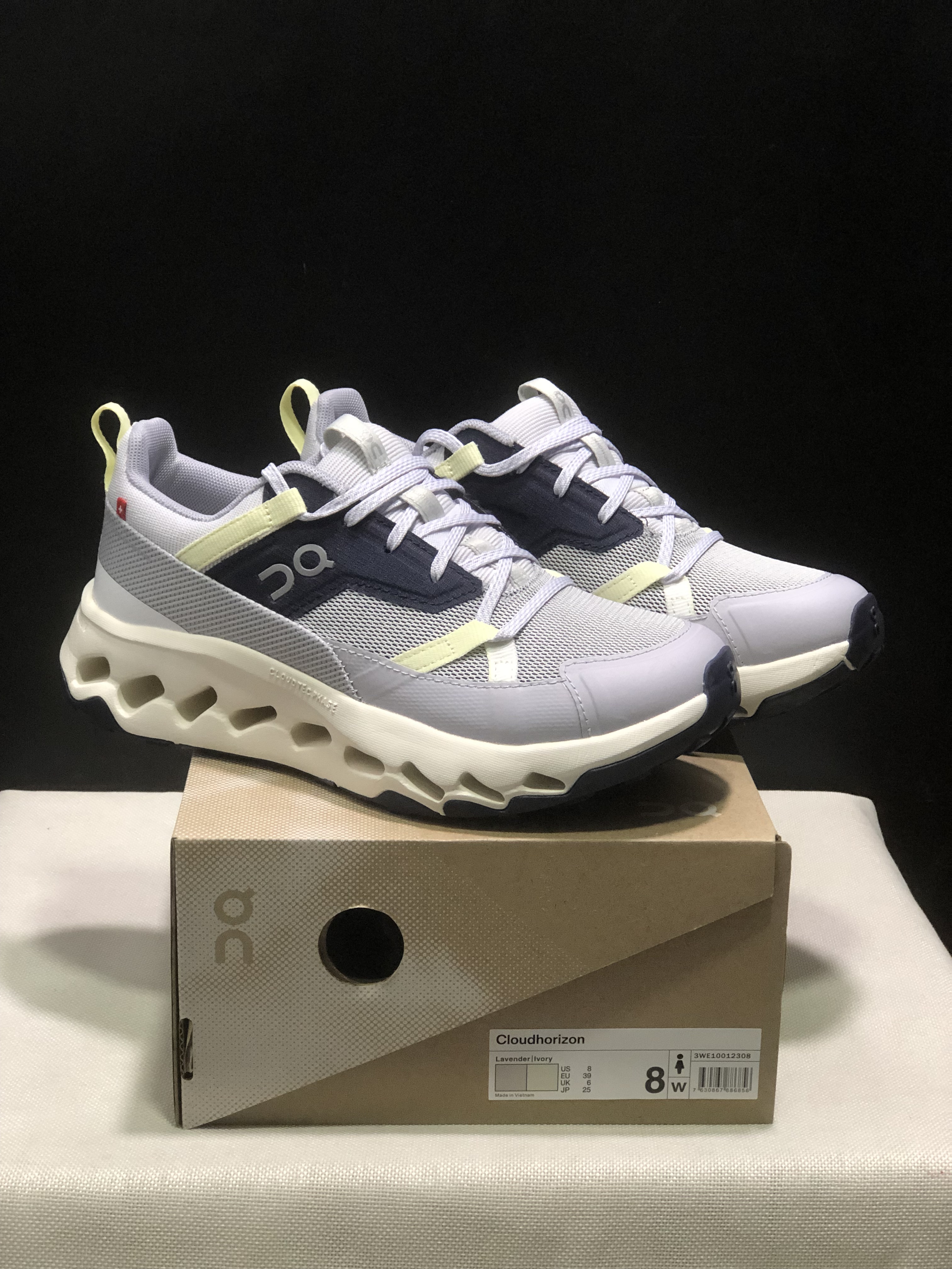 On Running Cloudhorizon Comfortable Hiking Shoes Lavender/Ivory