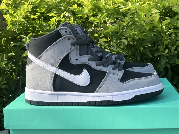 Nike SB Zoom Dunk High Pro Dark Grey Black Sneakers