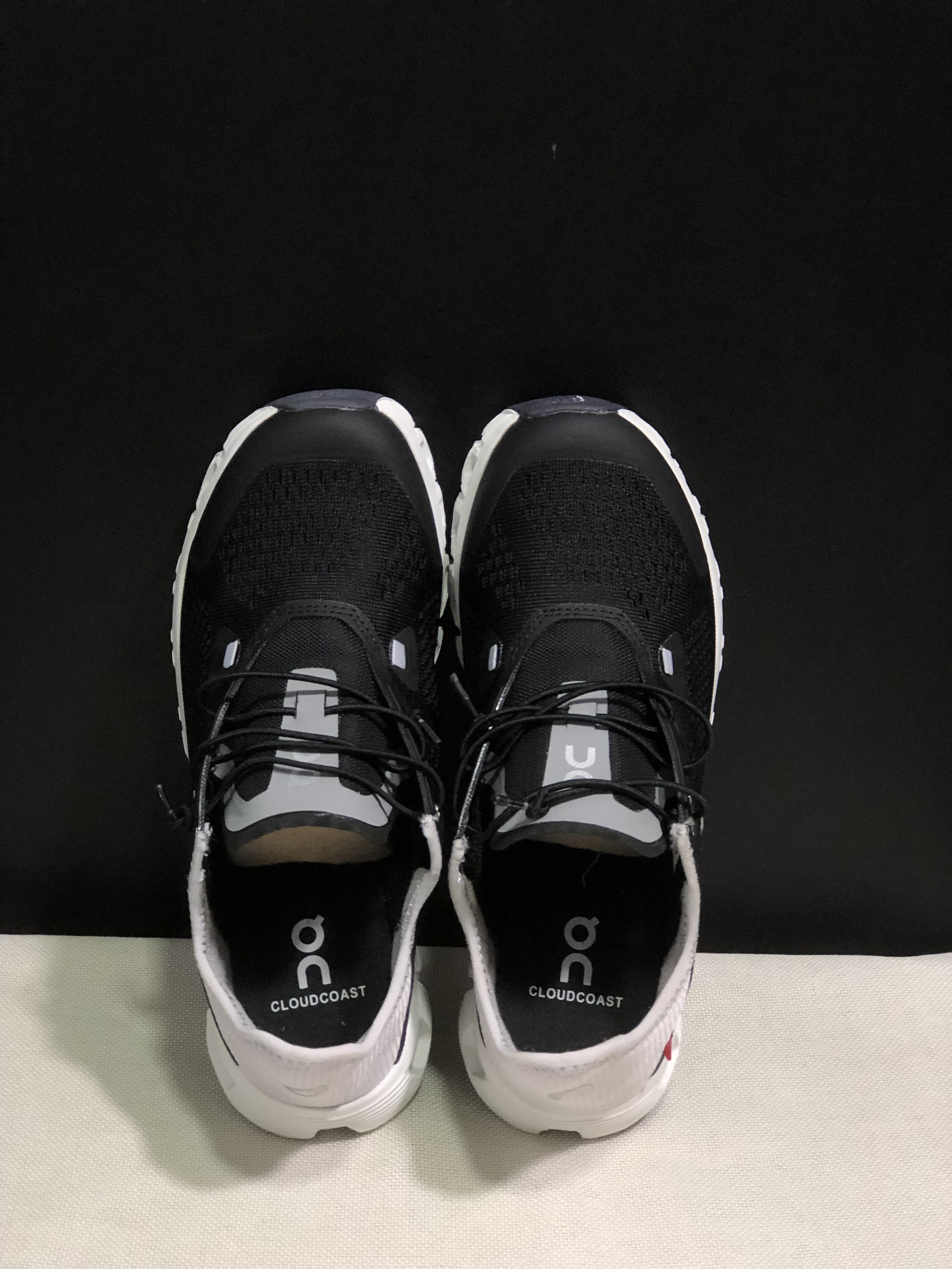 On Running Cloud 5 Coast Convenient And Breathable Running Shoes Black/Mist White