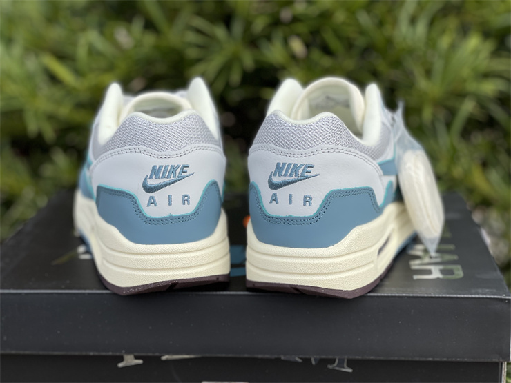 Nike Air Max 1 Patta Noise Aqua with Bracelet 2021 Blue Sneakers
