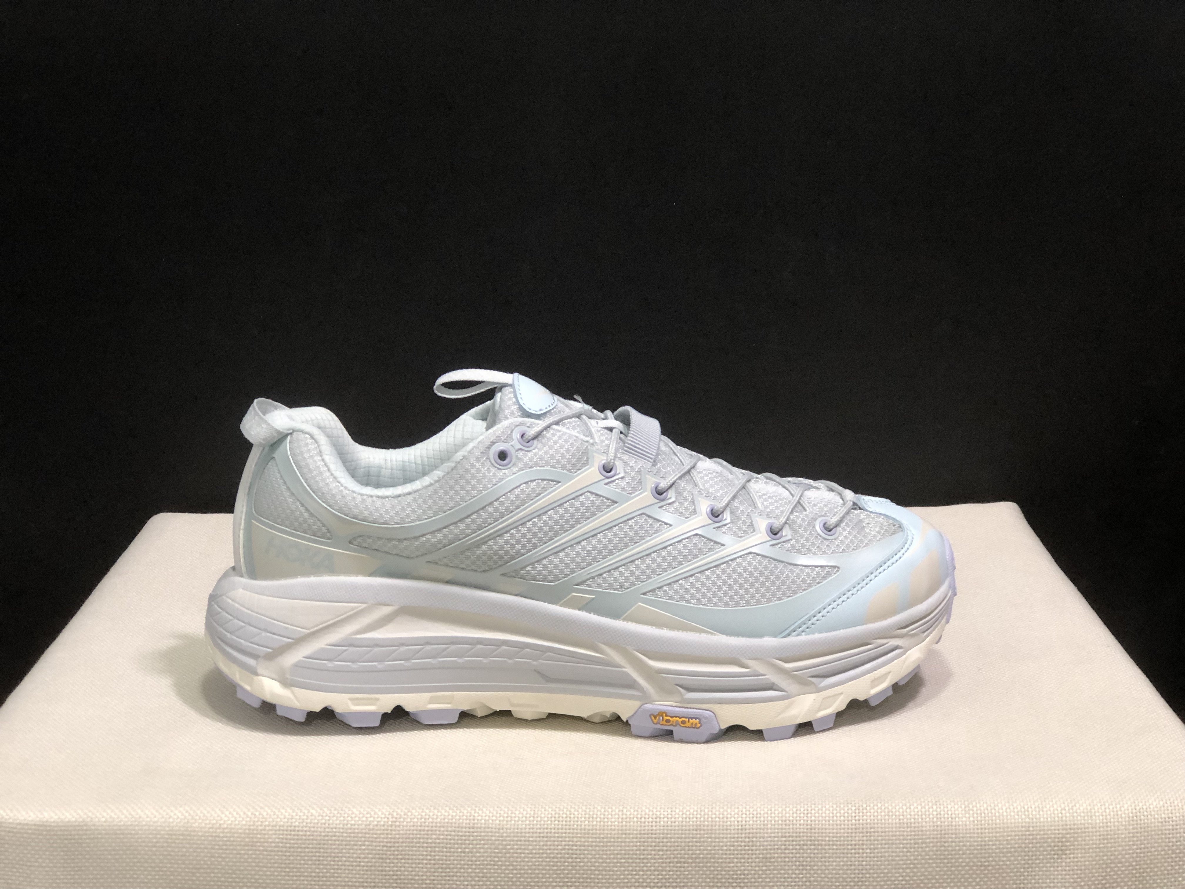 Hoka One One Mafate Three 2 Anti-slip Running Shoes Sneakers White