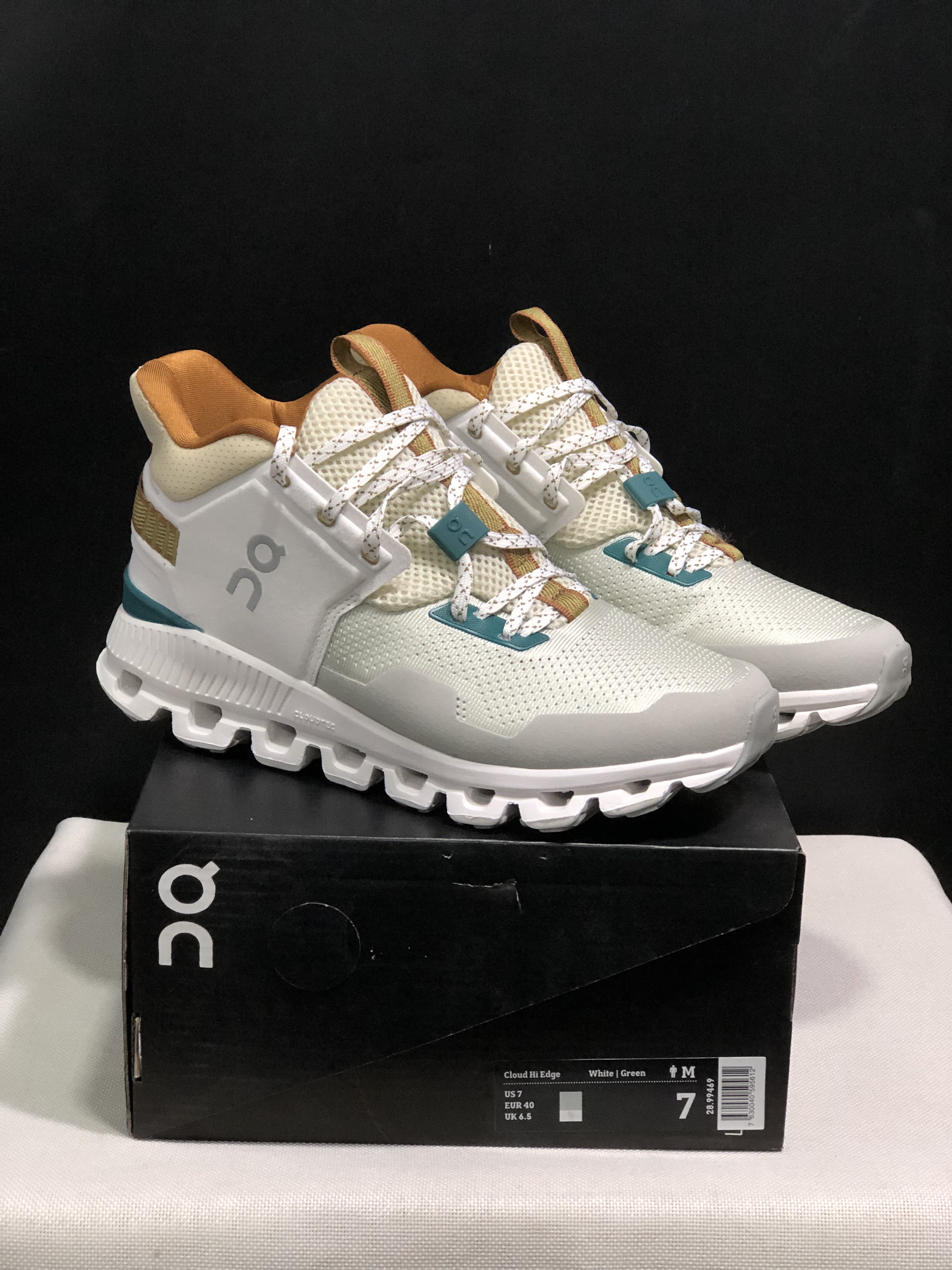 On Running Cloud Hi Edge Outdoor Training Running Shoes Light Grey/Light Brown