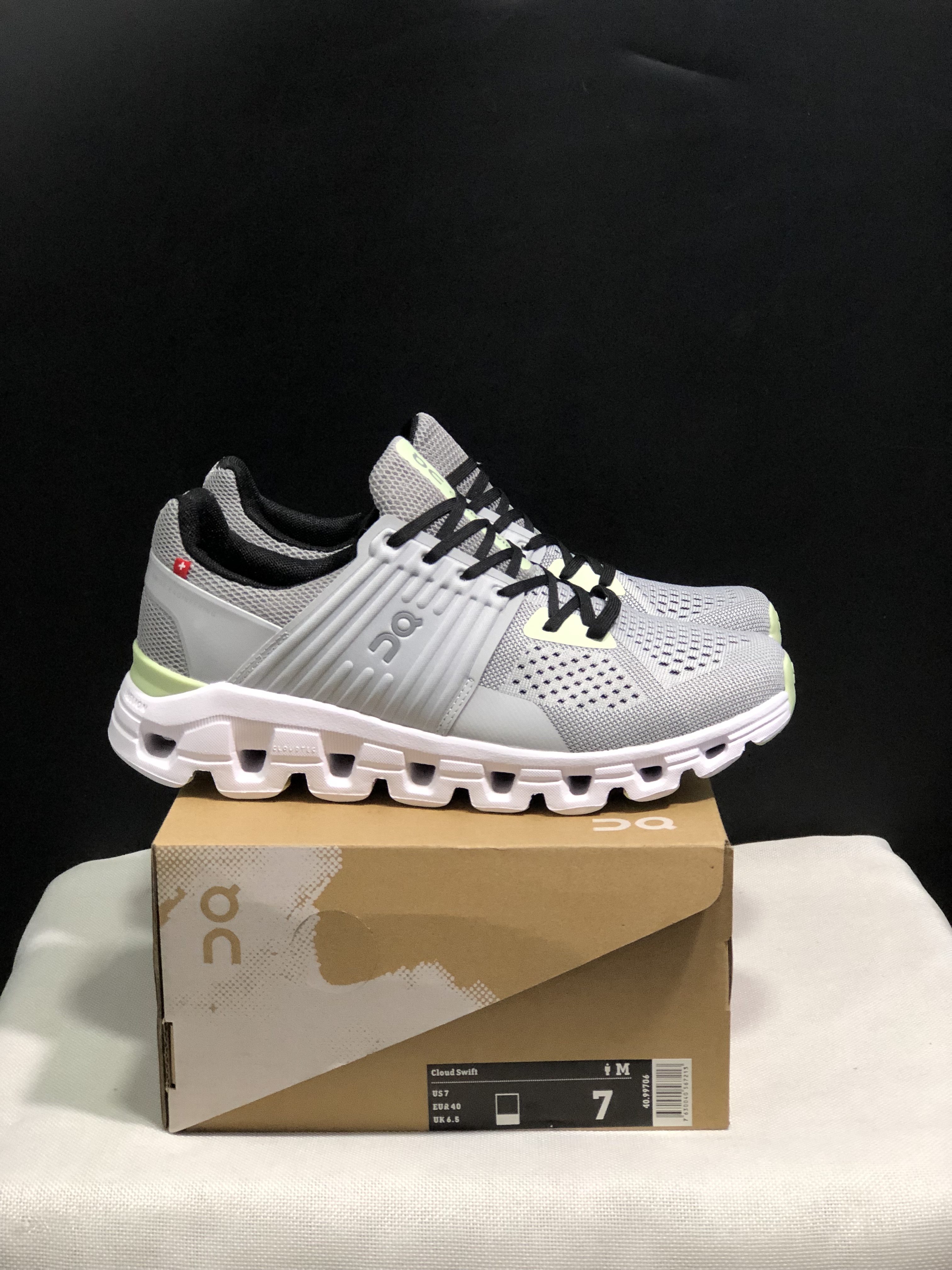 On Running Cloudswift Cushioning Running Shoes Grey/White