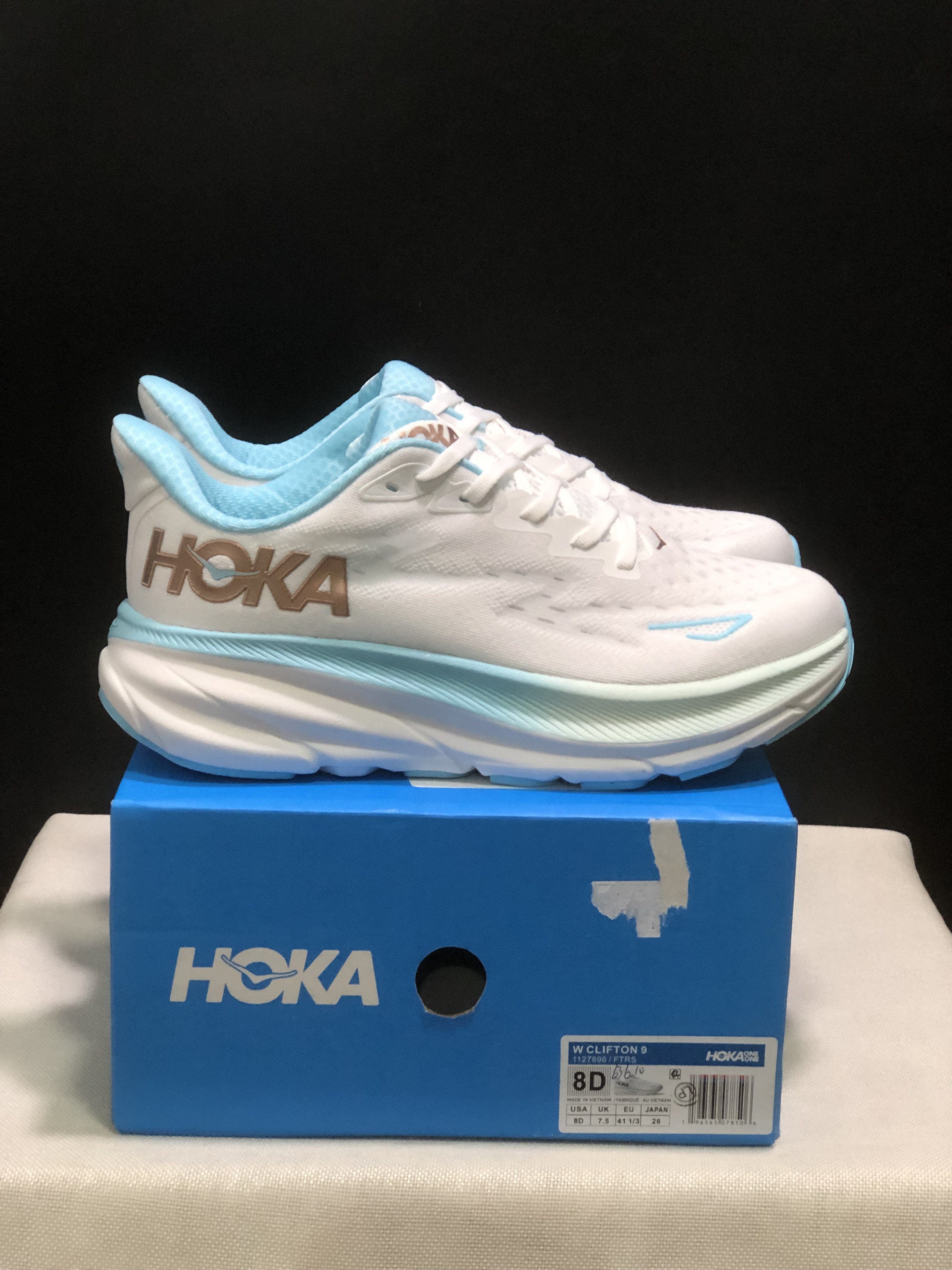 Hoka One One Clifton 9 Running Shoes Athletic Shoes Sneakers White/Blue