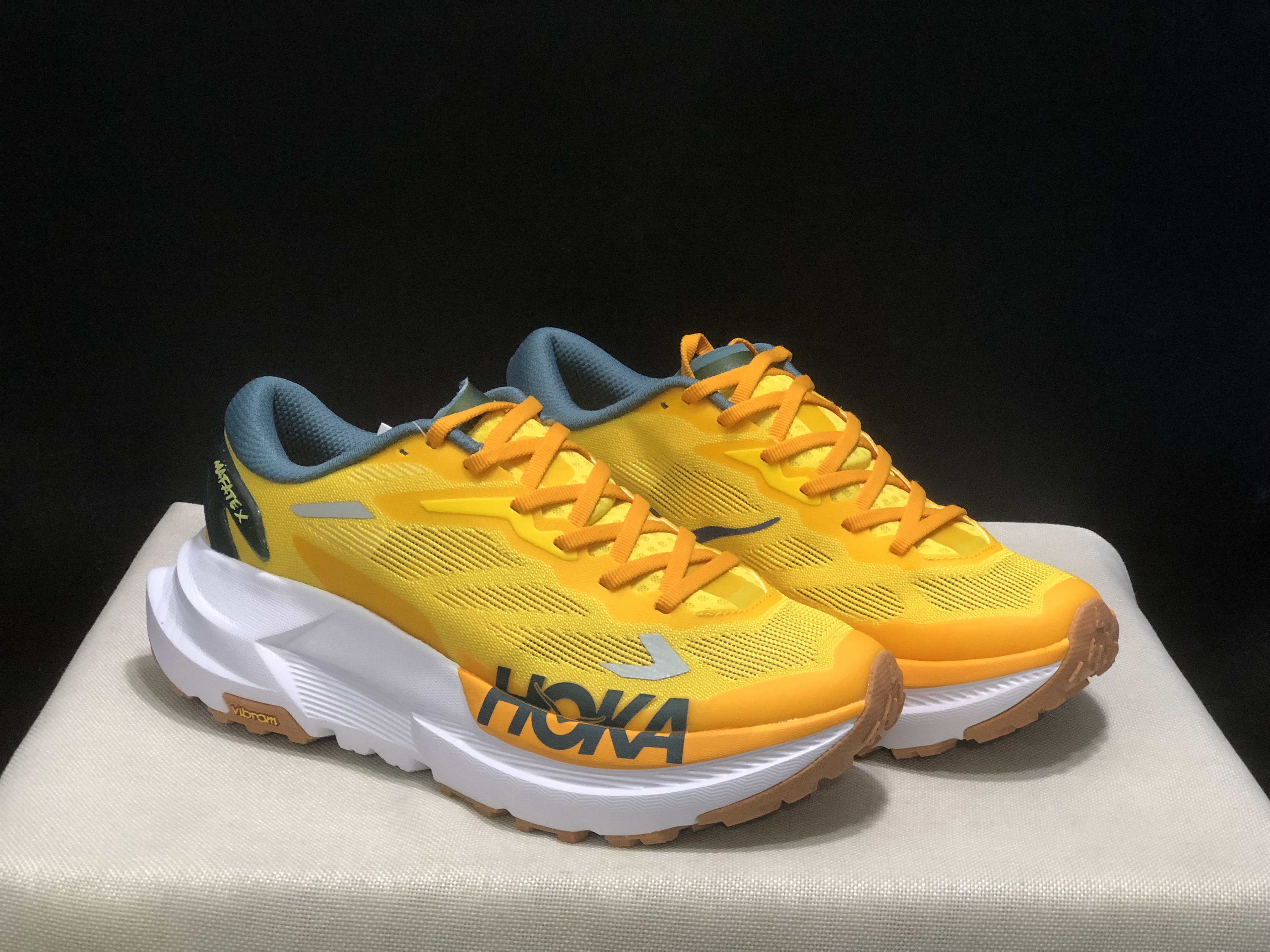 Hoka One One Mafate X Lightweight Fashion Running Shoes Sneakers Yellow