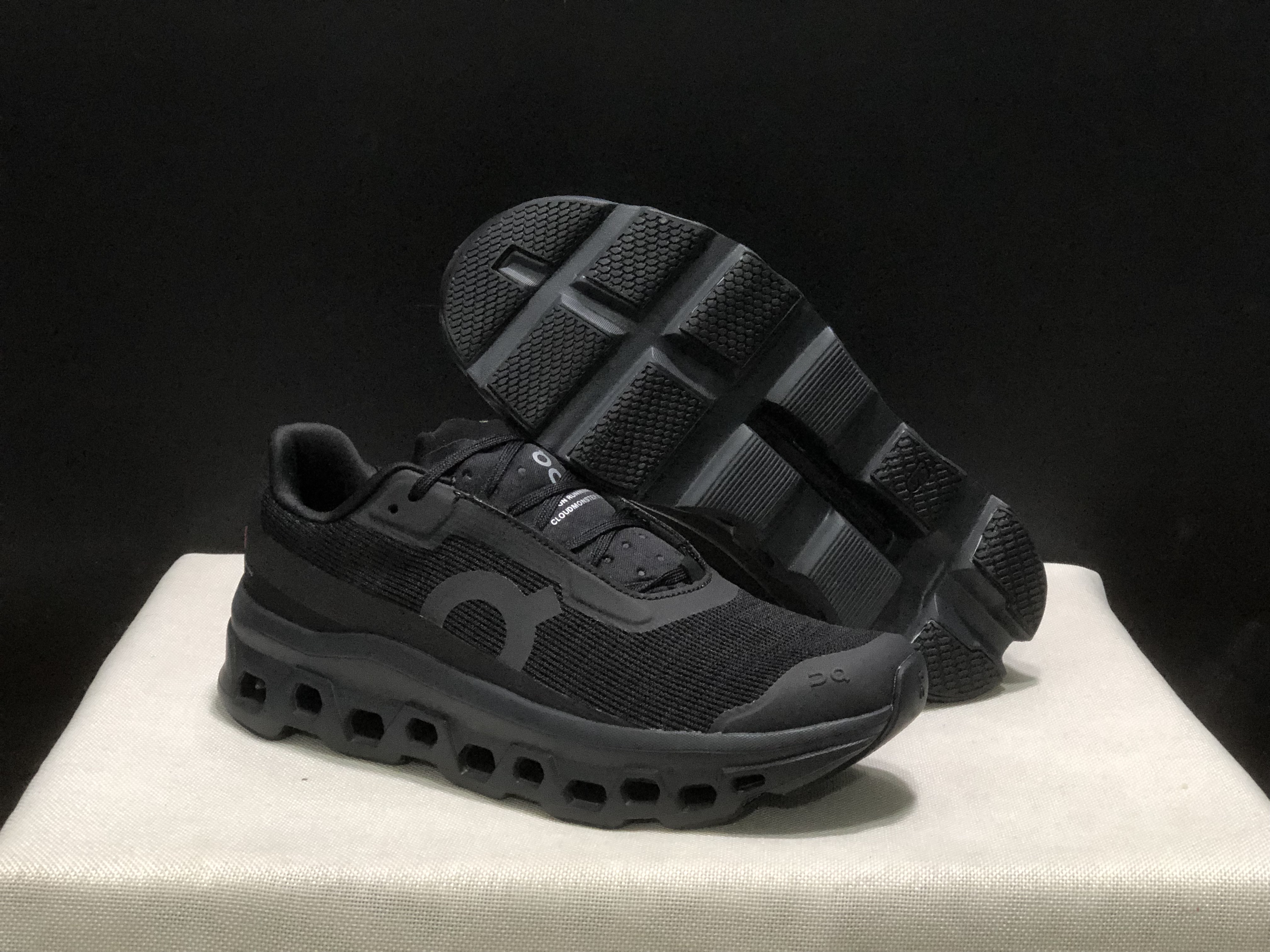 On Running Cloudmonster Void 1 M Casual Running Shoes All Black