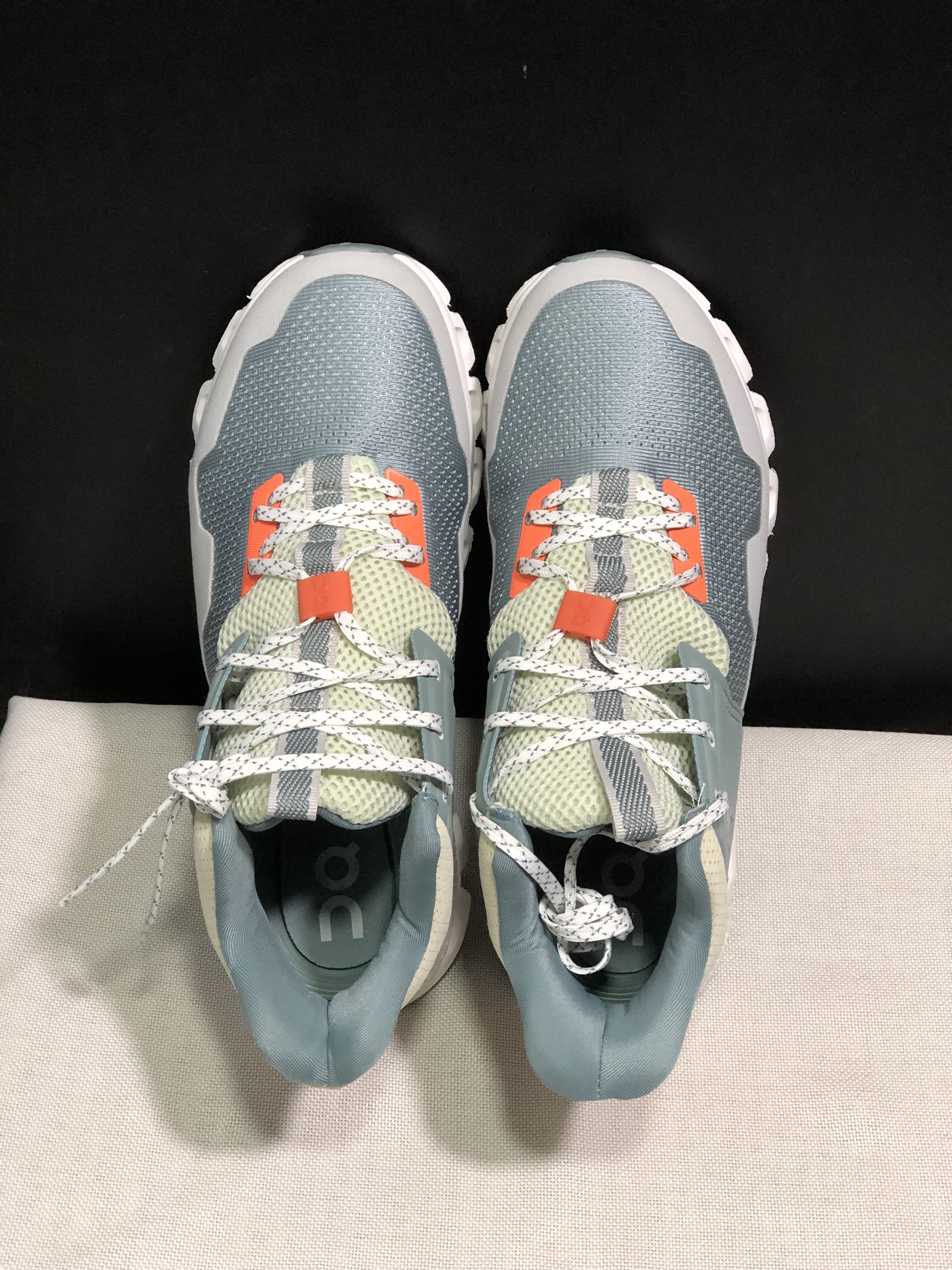 On Running Cloud Hi Edge Outdoor Training Running Shoes Light Green