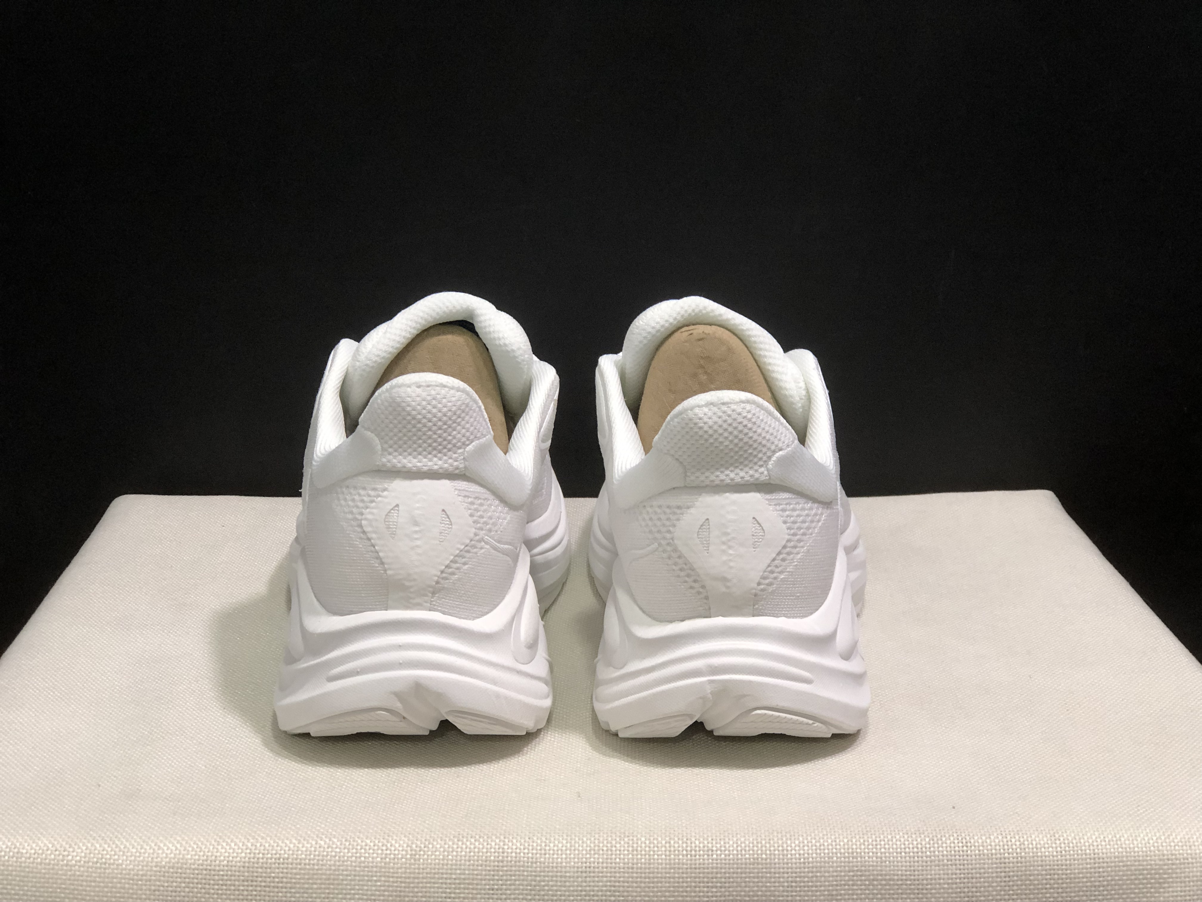 Hoka One One Clifton 10 White Fashion Shoes Sneakers