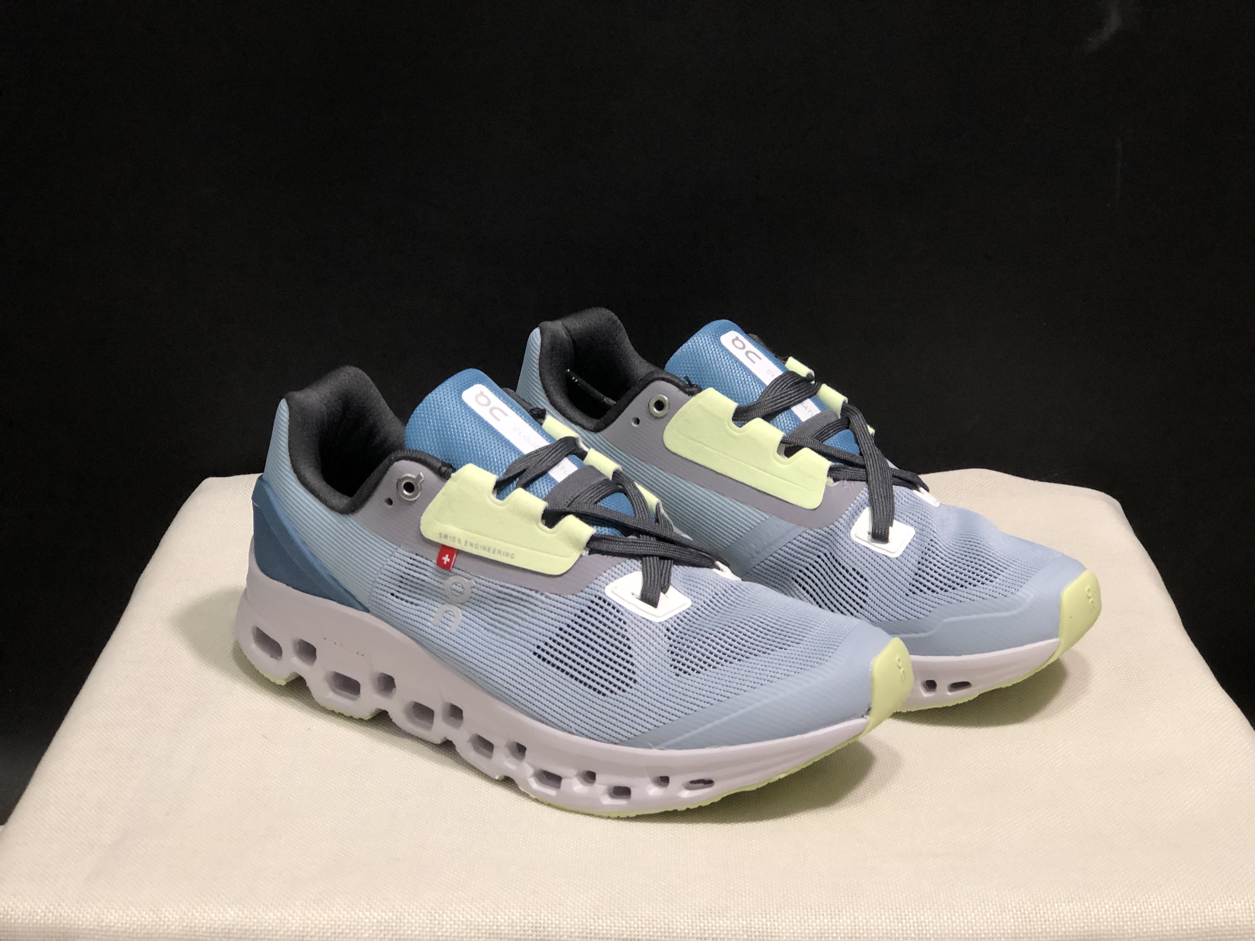 On Running Cloudstratus Breathable Support Running Shoes Grayish Blue