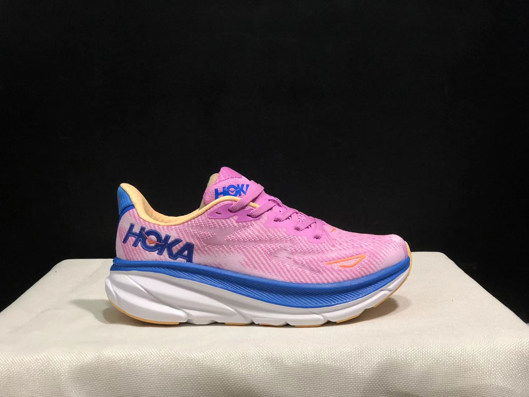 Hoka One One Clifton 9 Running Shoes Athletic Shoes Sneakers Pink