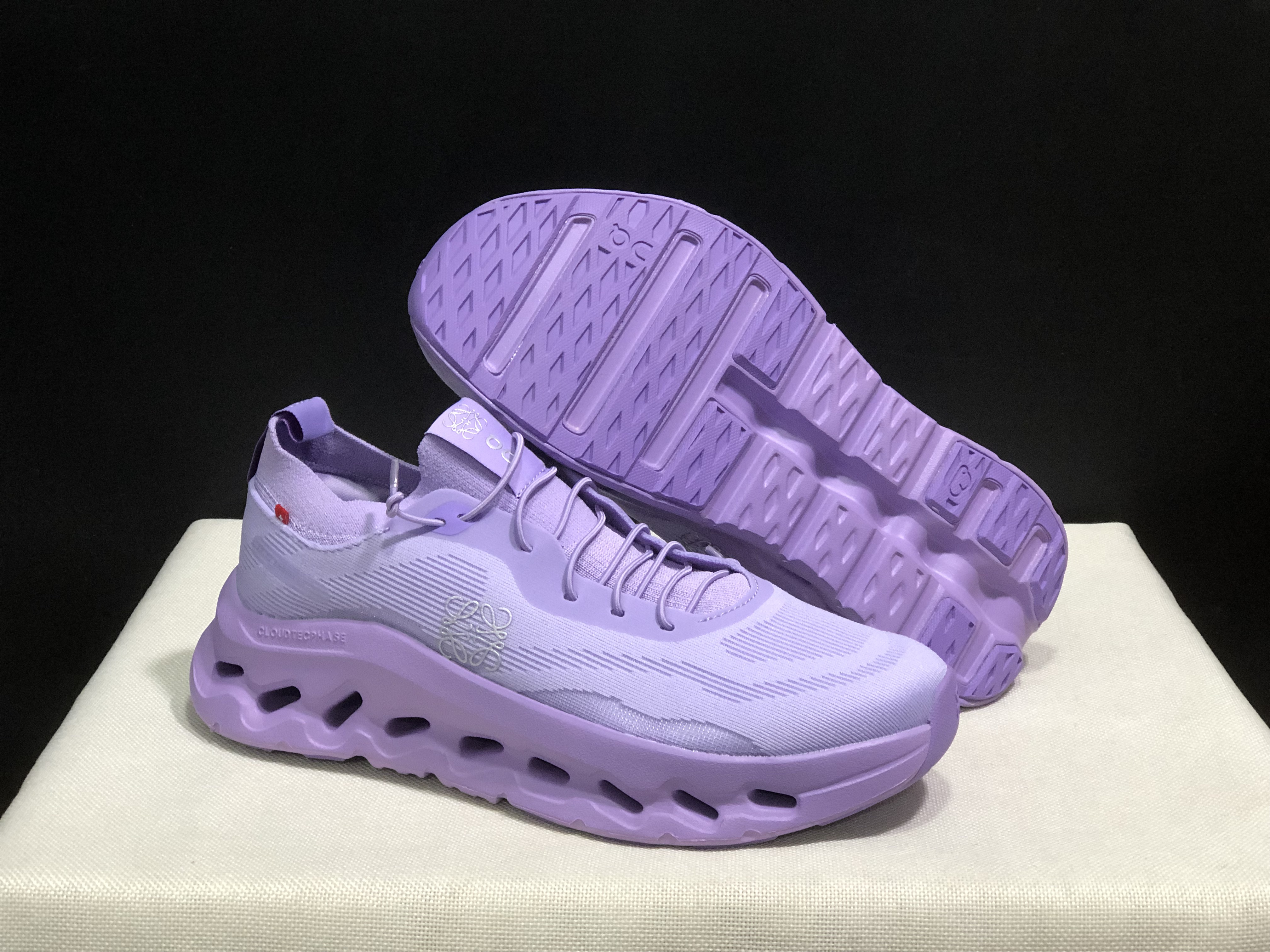 LOEWE x On Running Cloudtilt Running Shoes Co-Signed Edition Purple Rose