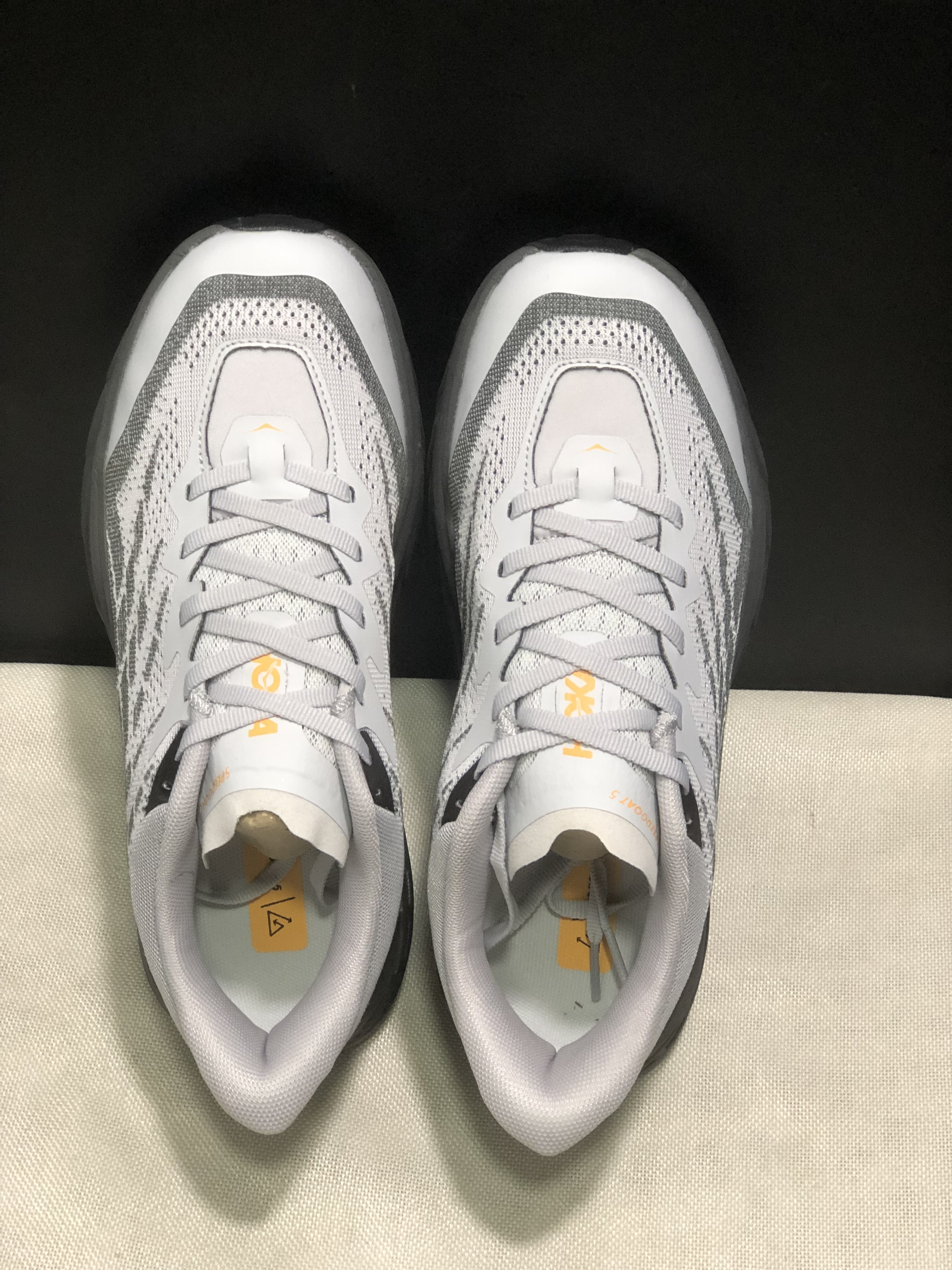 Hoka One One Speedgoat 5 Men's Trail Running Shoes Sneakers White/Black