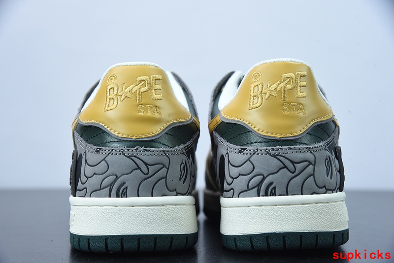 A Bathing Ape Bape Sta Sk8 Gray And Yellow Embossed Patent Leather
