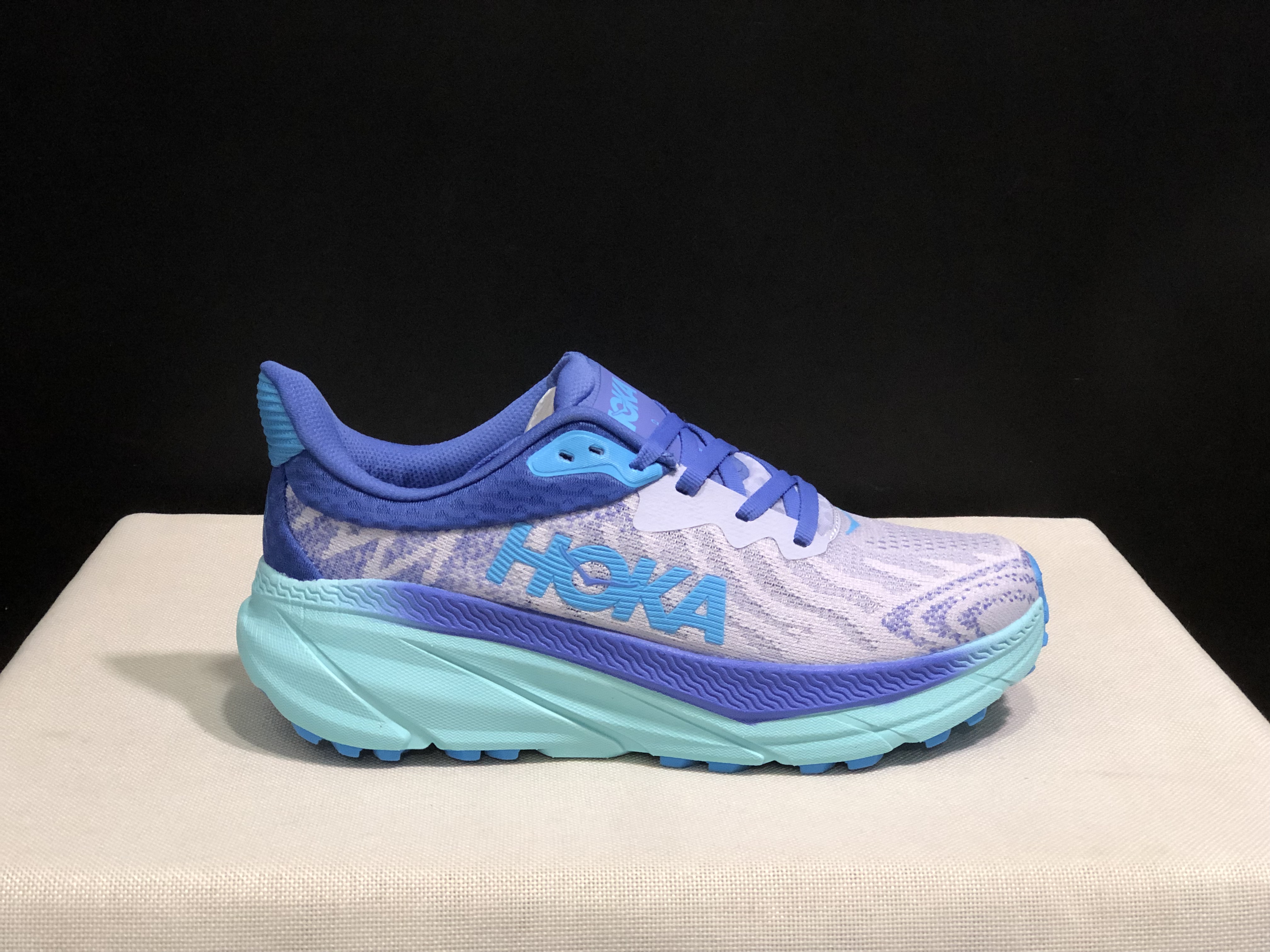 Hoka One One Challenger 7 Shock-absorbing Breathable Running Shoes Sneakers Light Purple