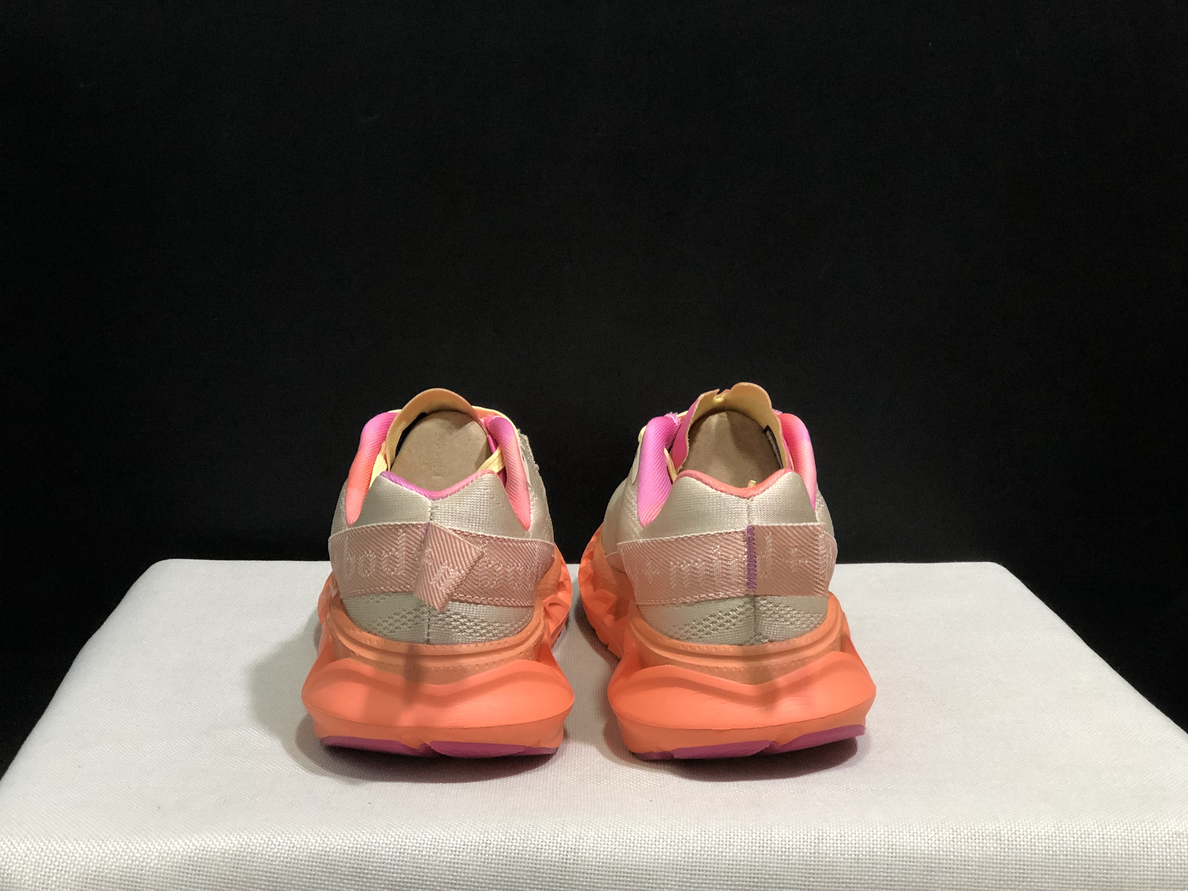 Hoka One One Elevon 2 Anti-slip Wear-resistant Running Shoes Sneakers Beige