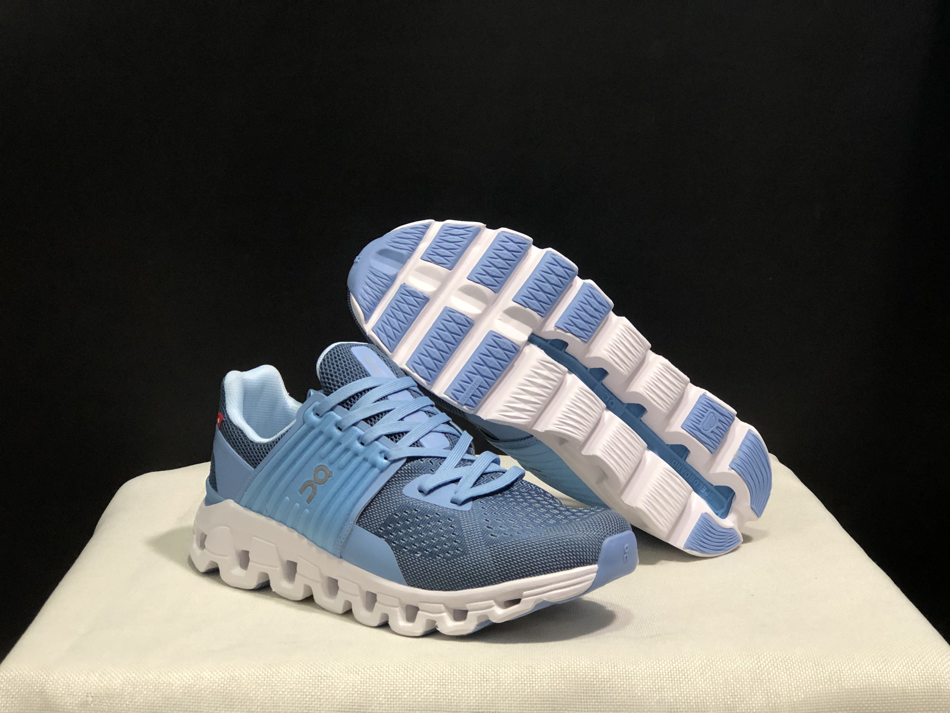 On Running Cloudswift Cushioning Running Shoes Blue/White