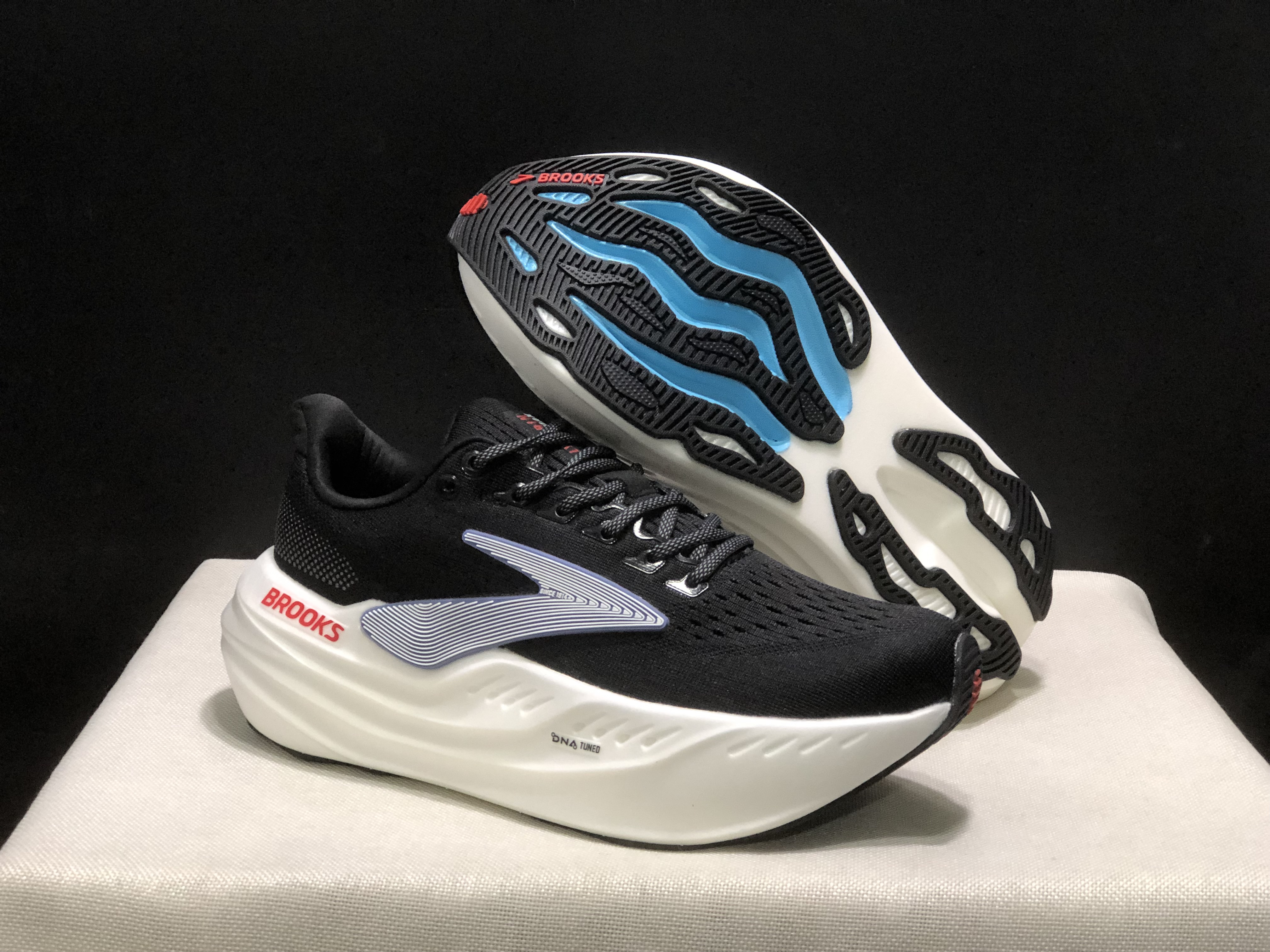 Brooks Glycerin Max Comfortable Low-top Running Shoes Black/White