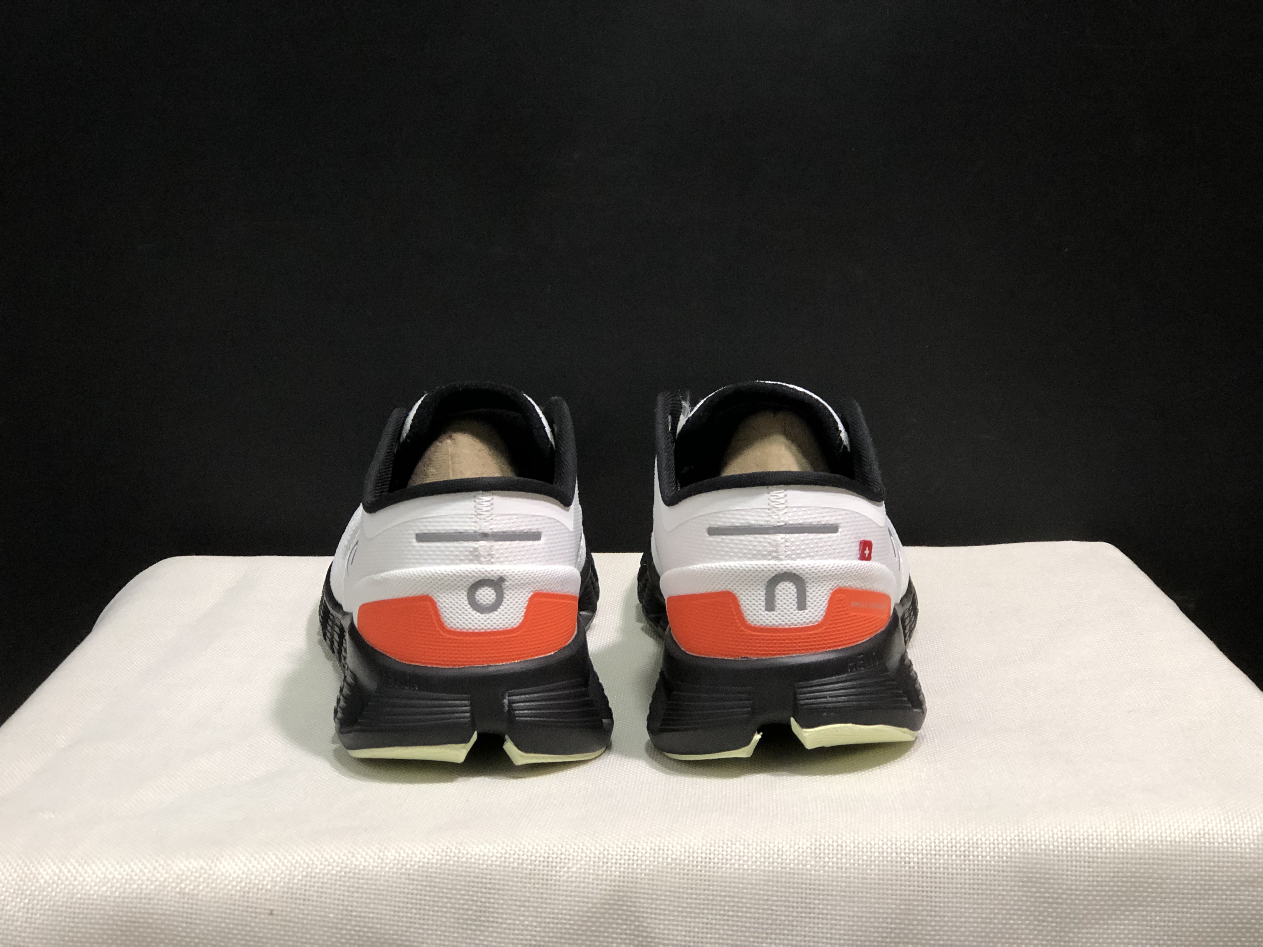 On Running Cloud X3 Shift Multi-Functional Running Shoes White/Grayish Green