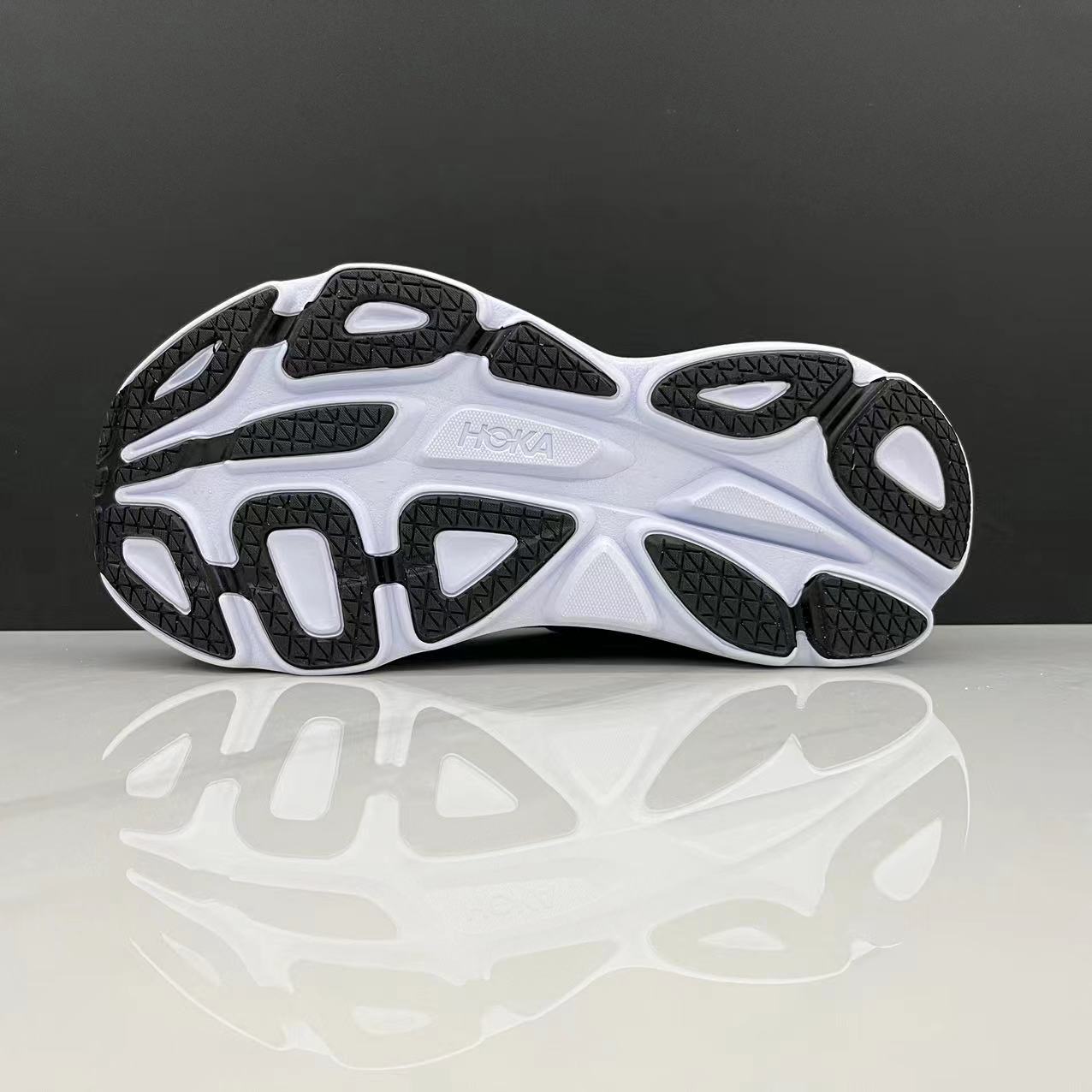 Hoka One One Bondi 8 Breathable Low-top Running Shoes Sneakers Black/White