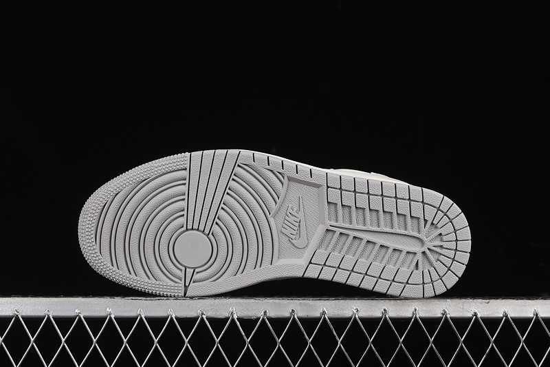 Nike Air Jordan 1 Low OG SP Travis Scott Fragment Design Beige Sneakers