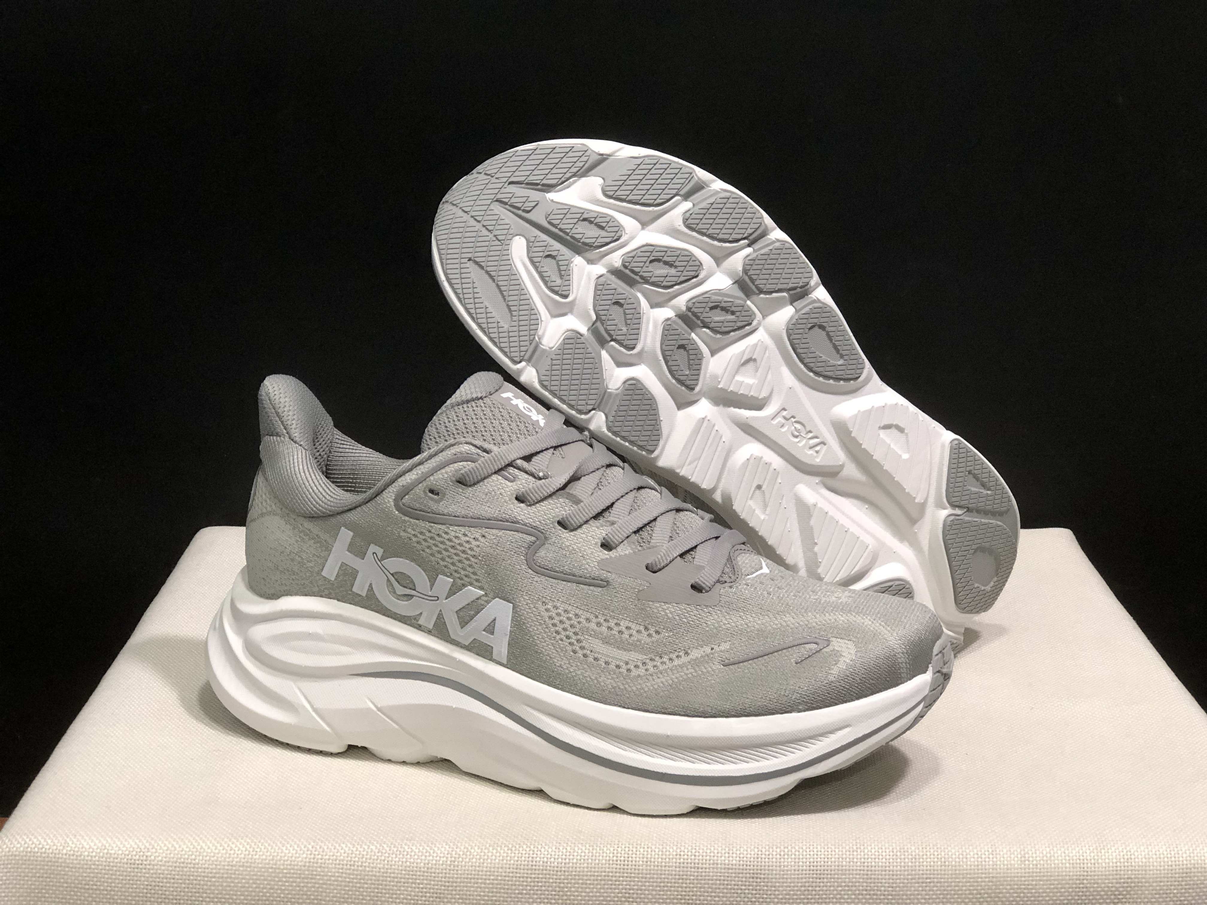 Hoka One One Clifton 10 Fashion Shoes Sneakers Gray