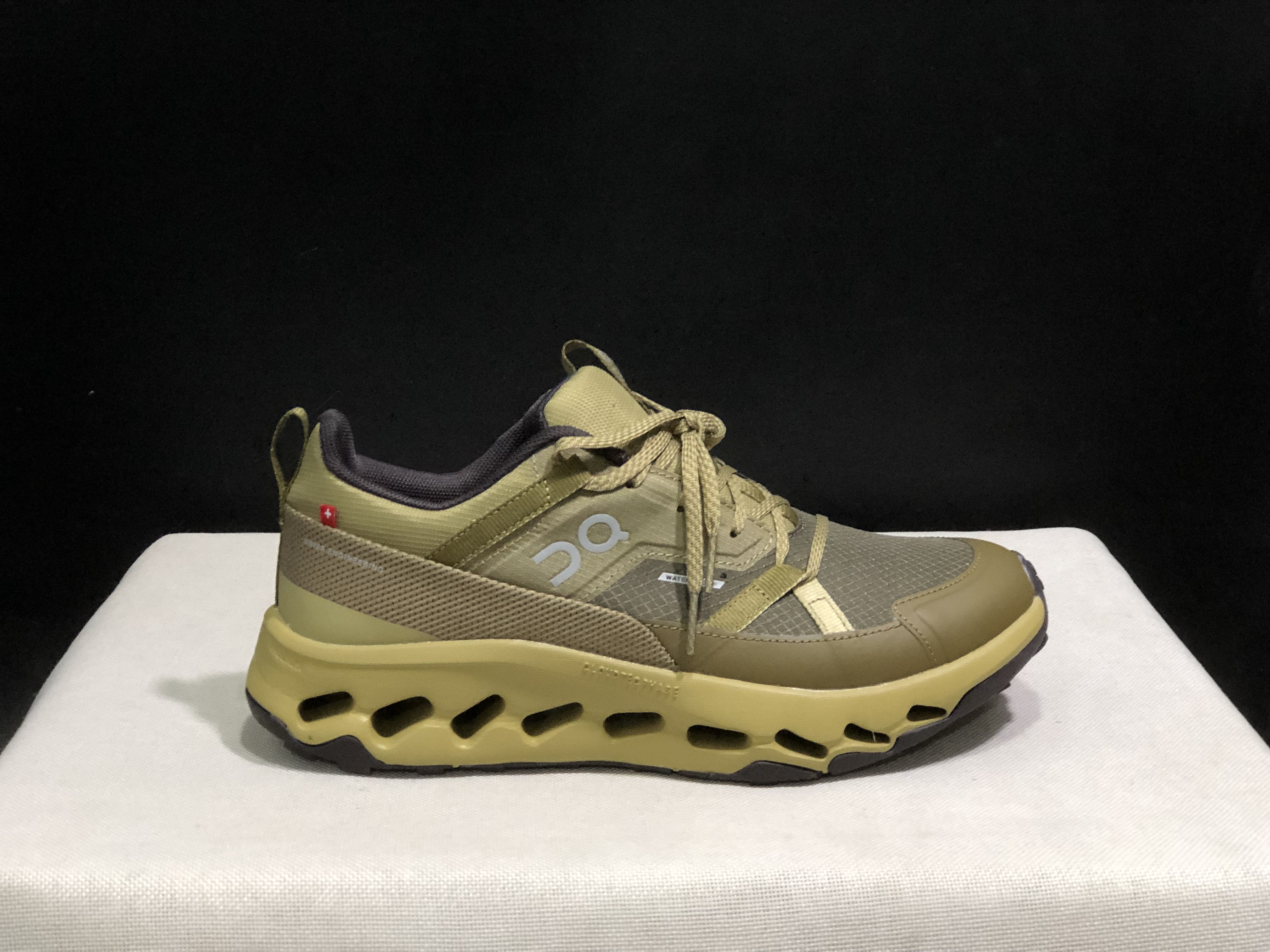 On Running Cloudhorizon Comfortable Hiking Shoes Army Green