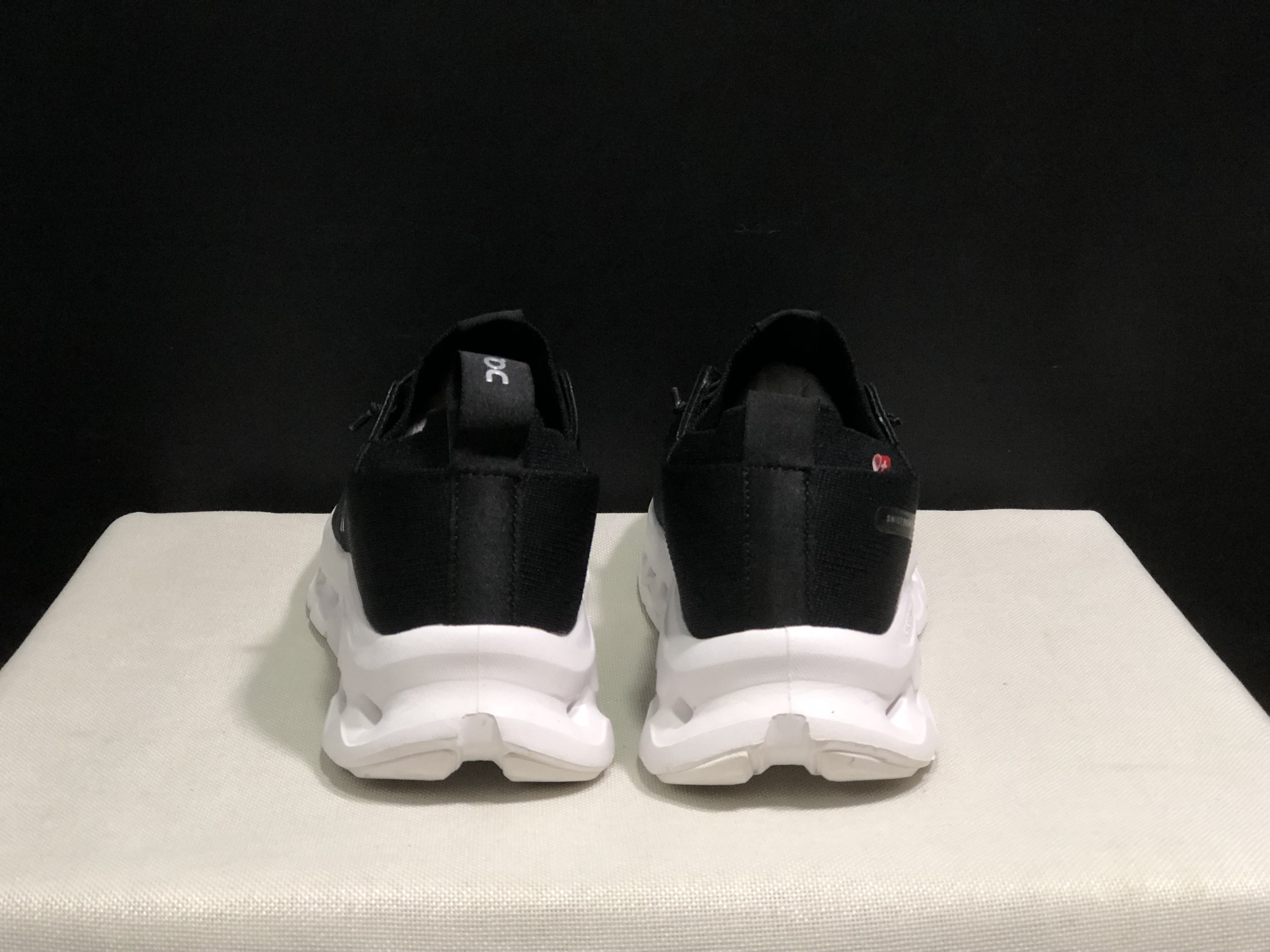 LOEWE x On Running Cloudtilt Running Shoes Co-Signed Edition Black/White