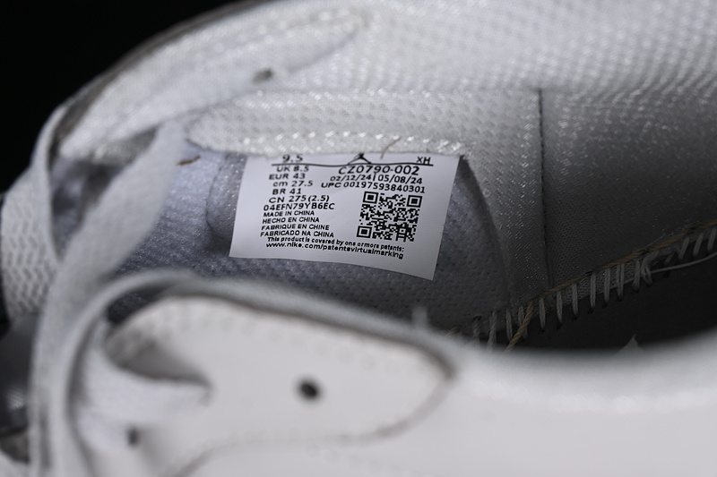 Nike Air Jordan 1 Retro Low NeutralE Grey Metallic Silver White Sole Sneakers