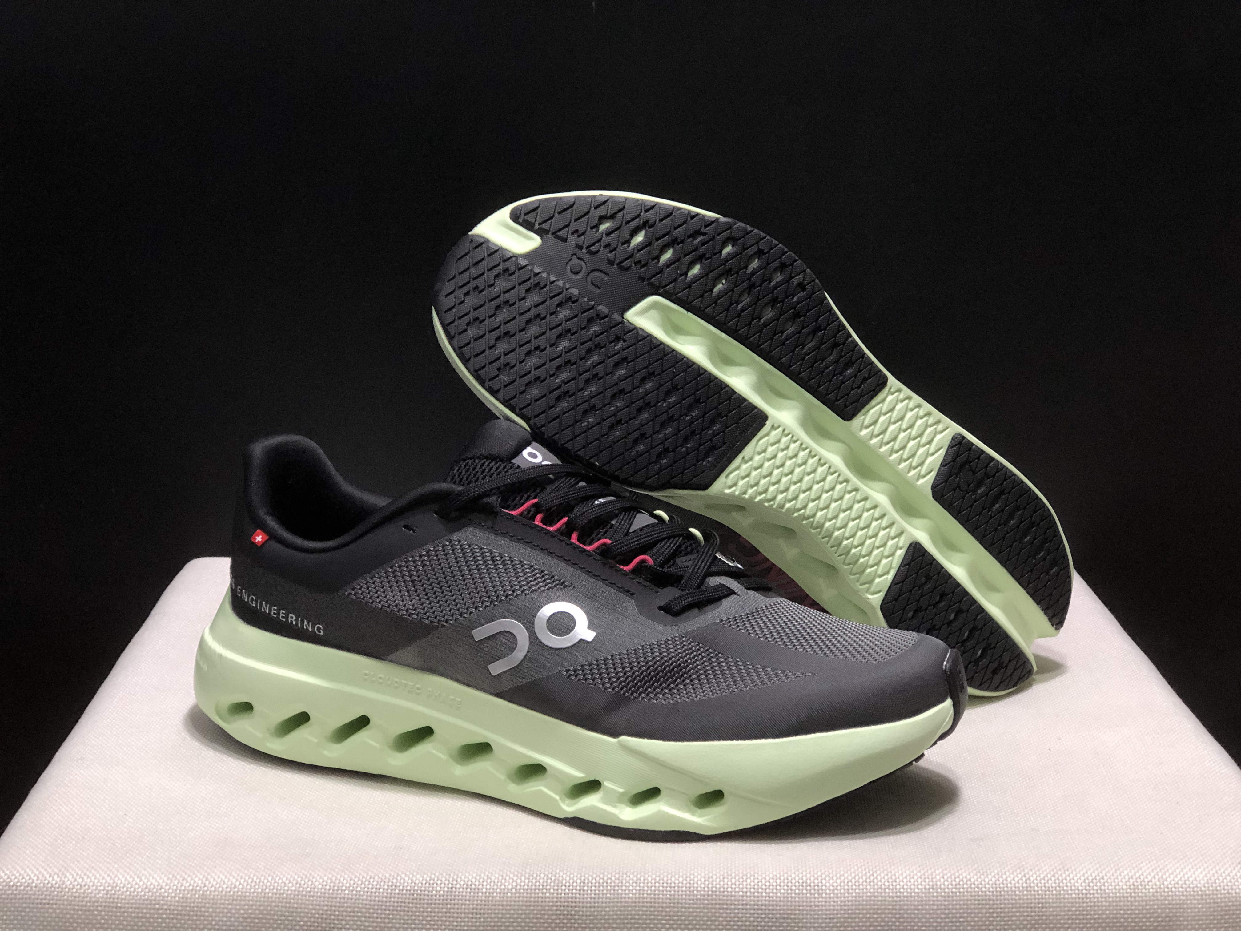 On Running Cloudsurfer Next Casual Running Shoes Dark Grey/Black/Green
