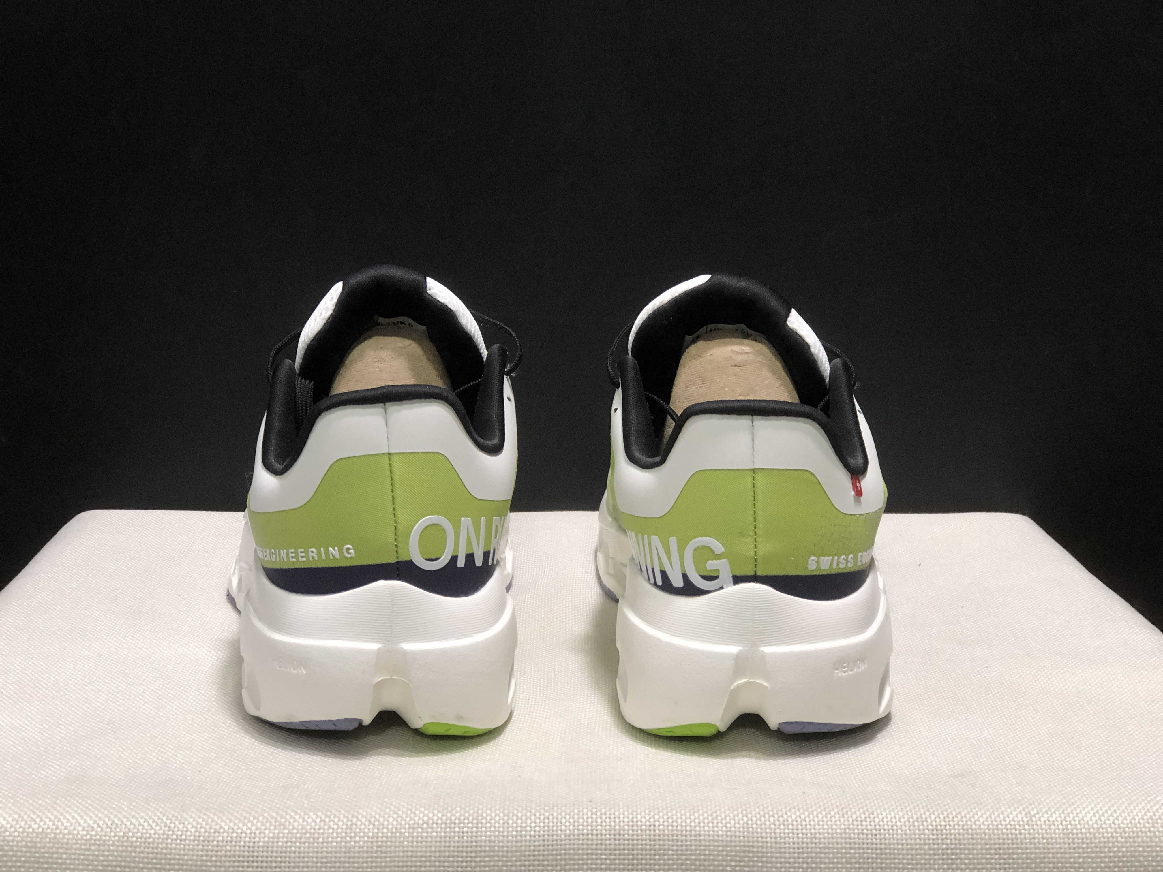 On Running Cloudsurfer Next Casual Running Shoes Kiwi/Ivory