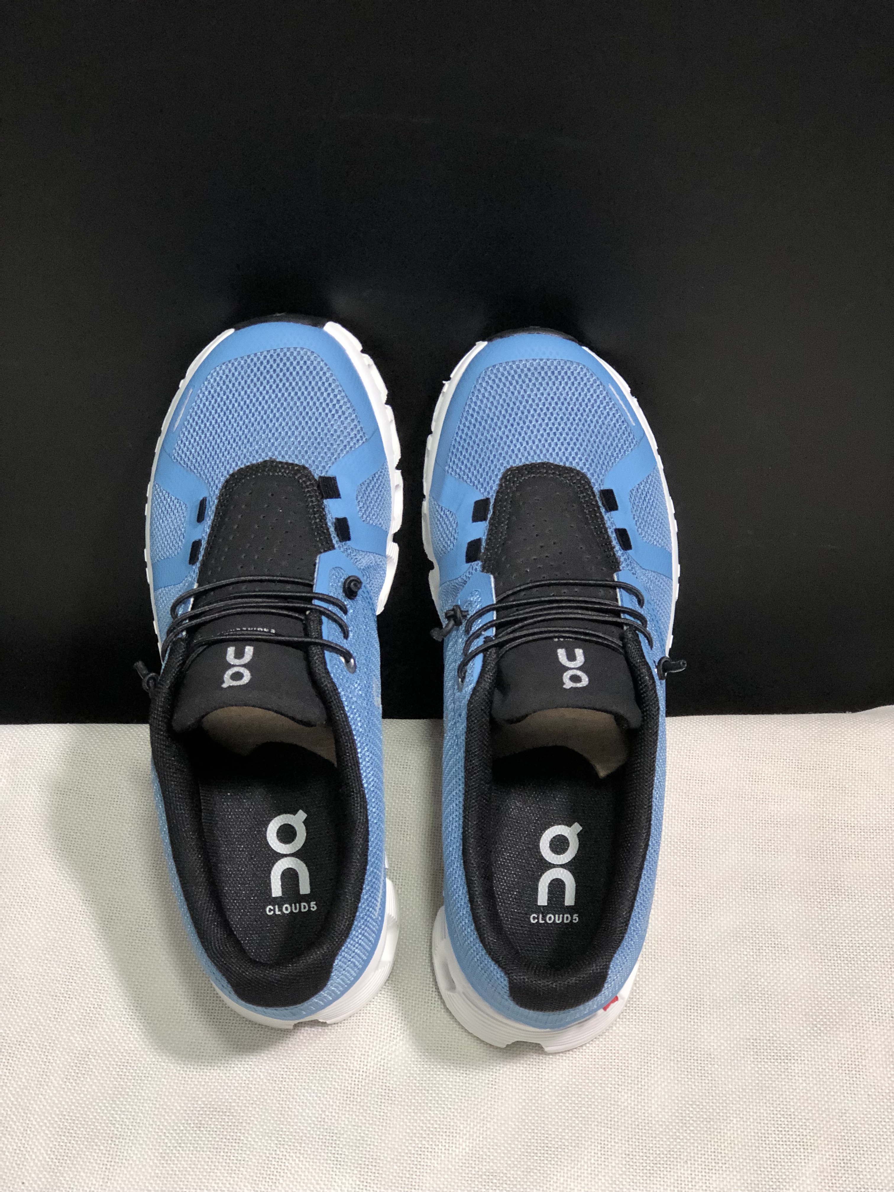 On Running Cloud 5 Lightweight Running Shoes Midnight Blue/Black