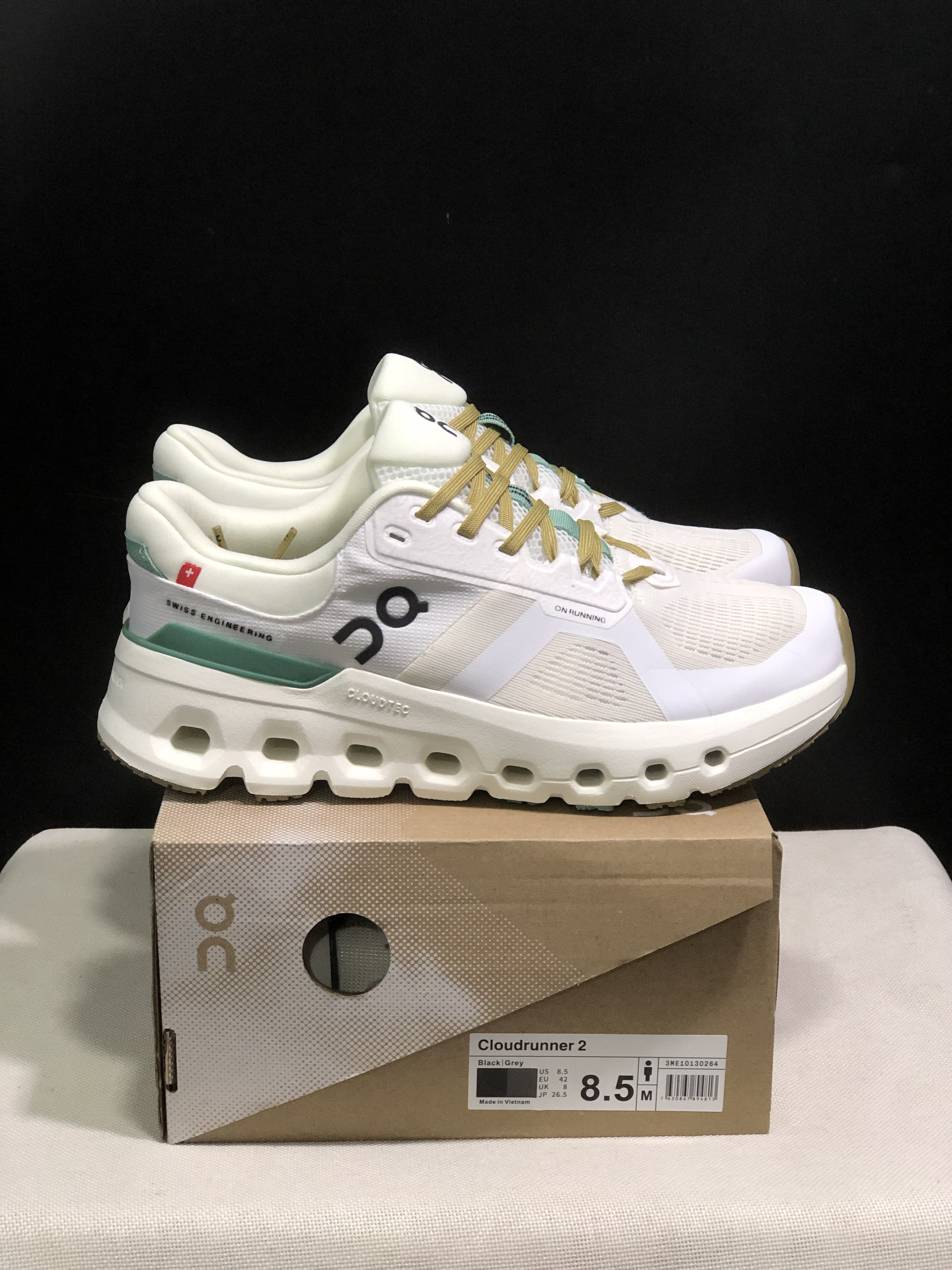 On Running Cloudrunner 2 Mesh Breathable Beige Running Shoes