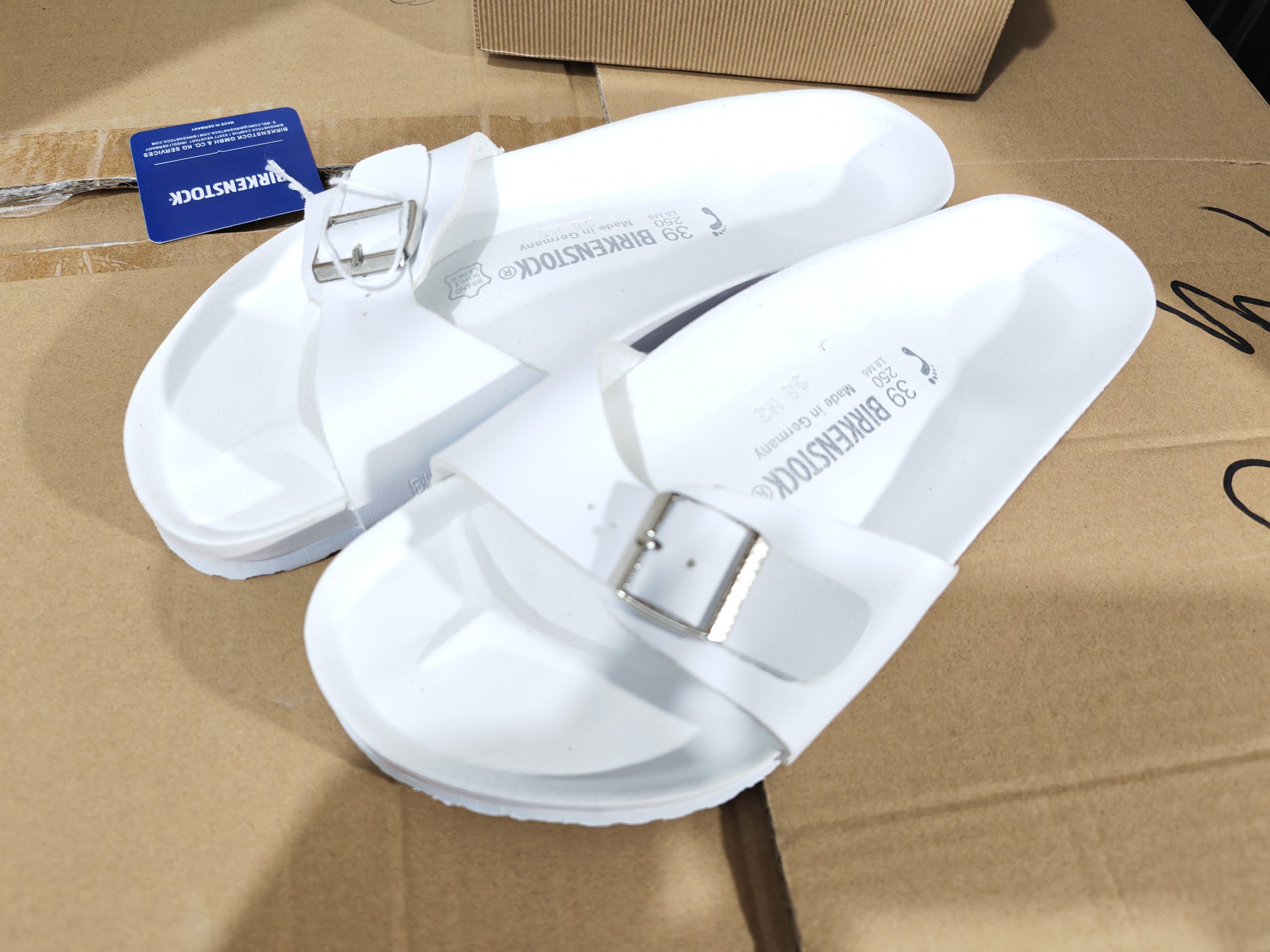 Birkenstock Single Button Pure White Matte Leather Slippers